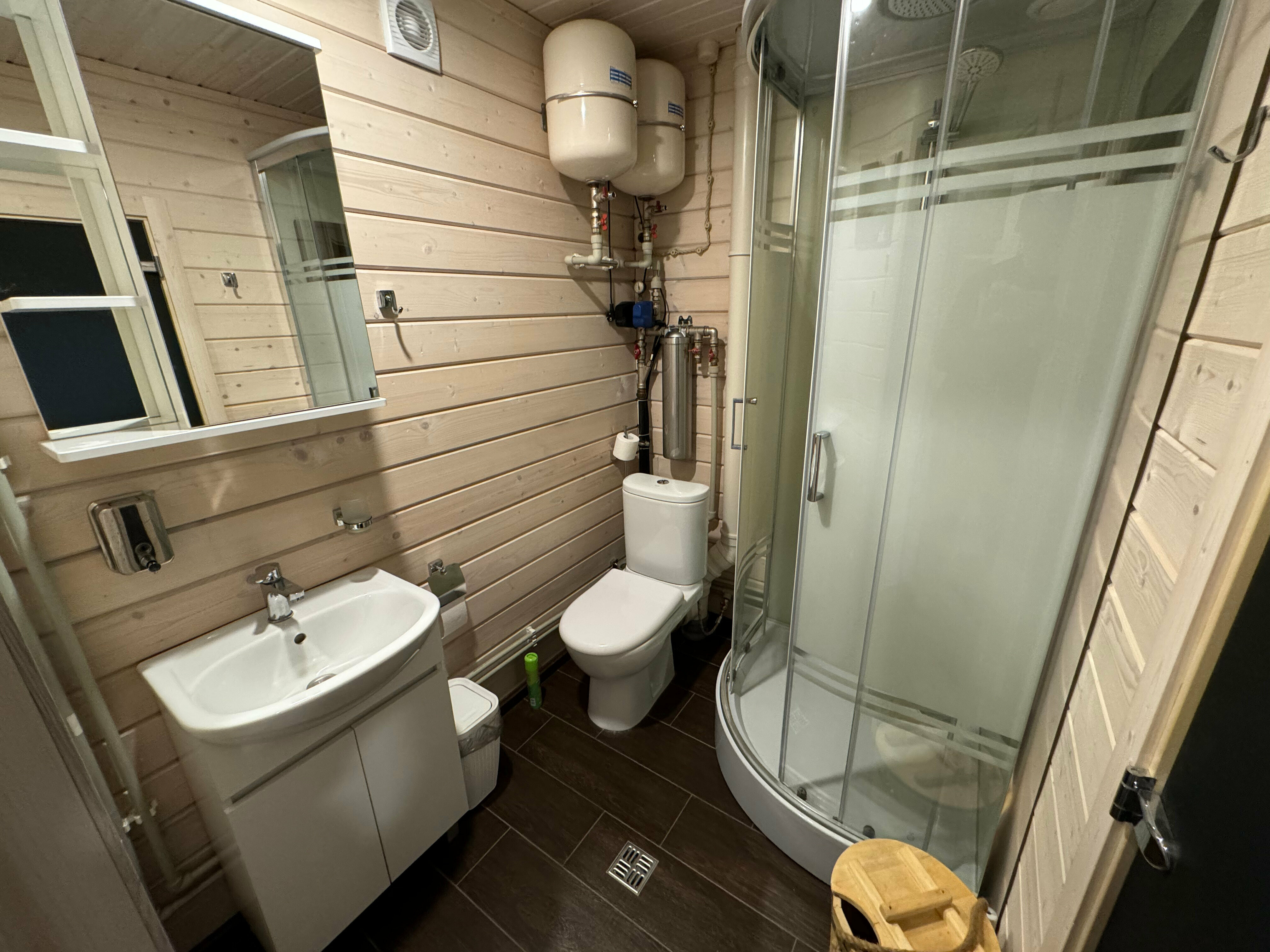 Коттедж с видом на озеро