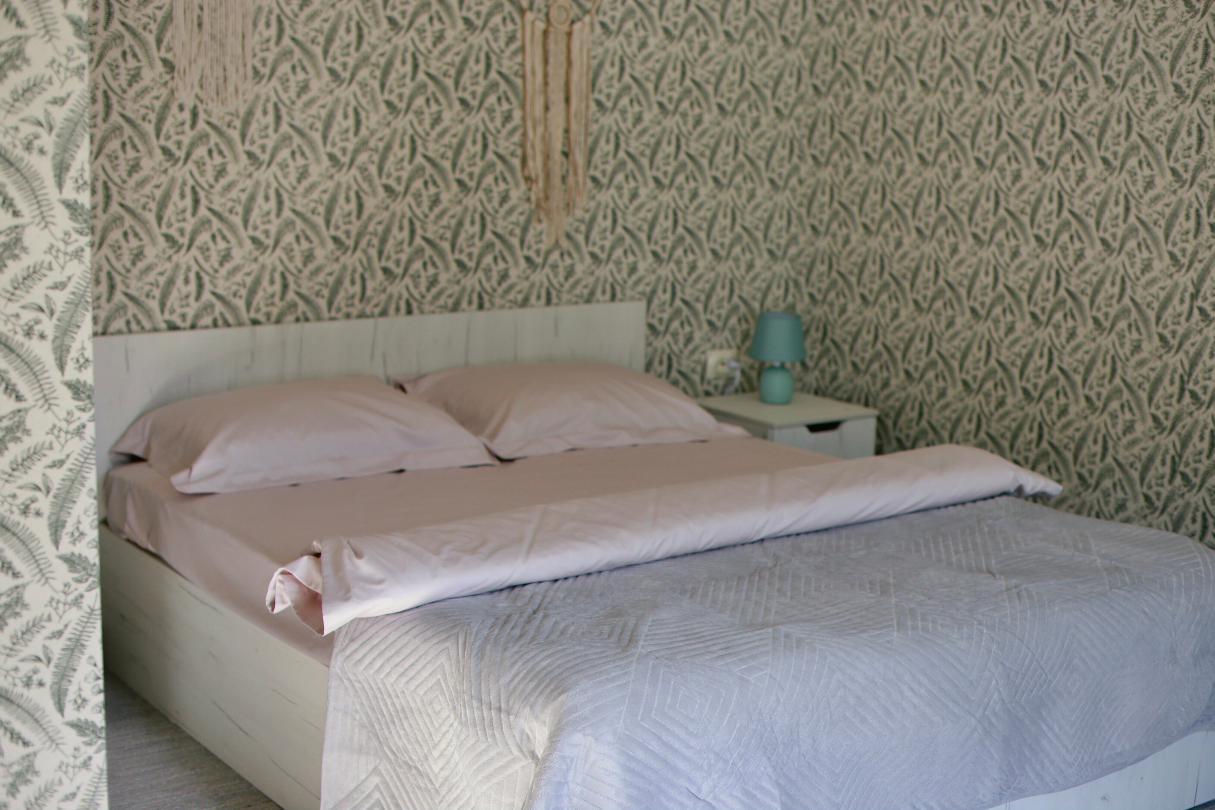 Улучшенный четырехместный номер