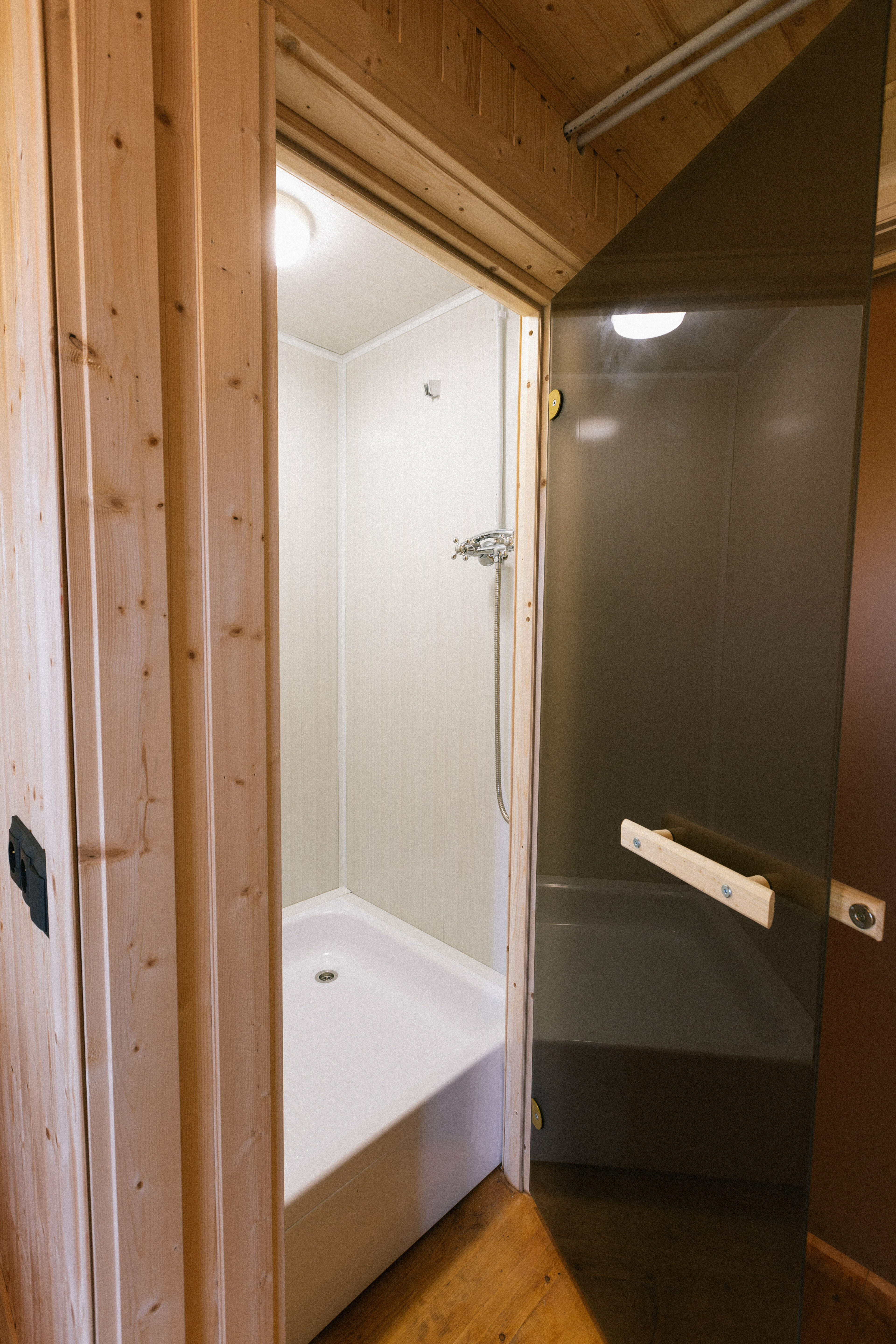 Коттедж с балконом