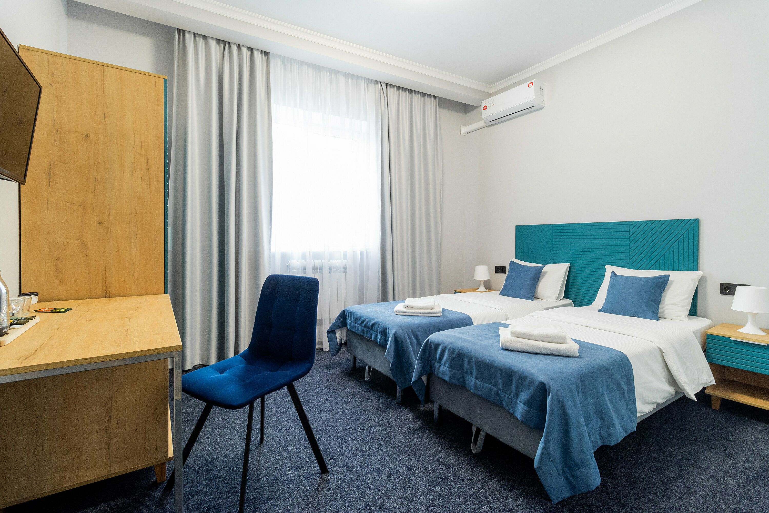 Улучшенный двухместный номер с 2 отдельными кроватями