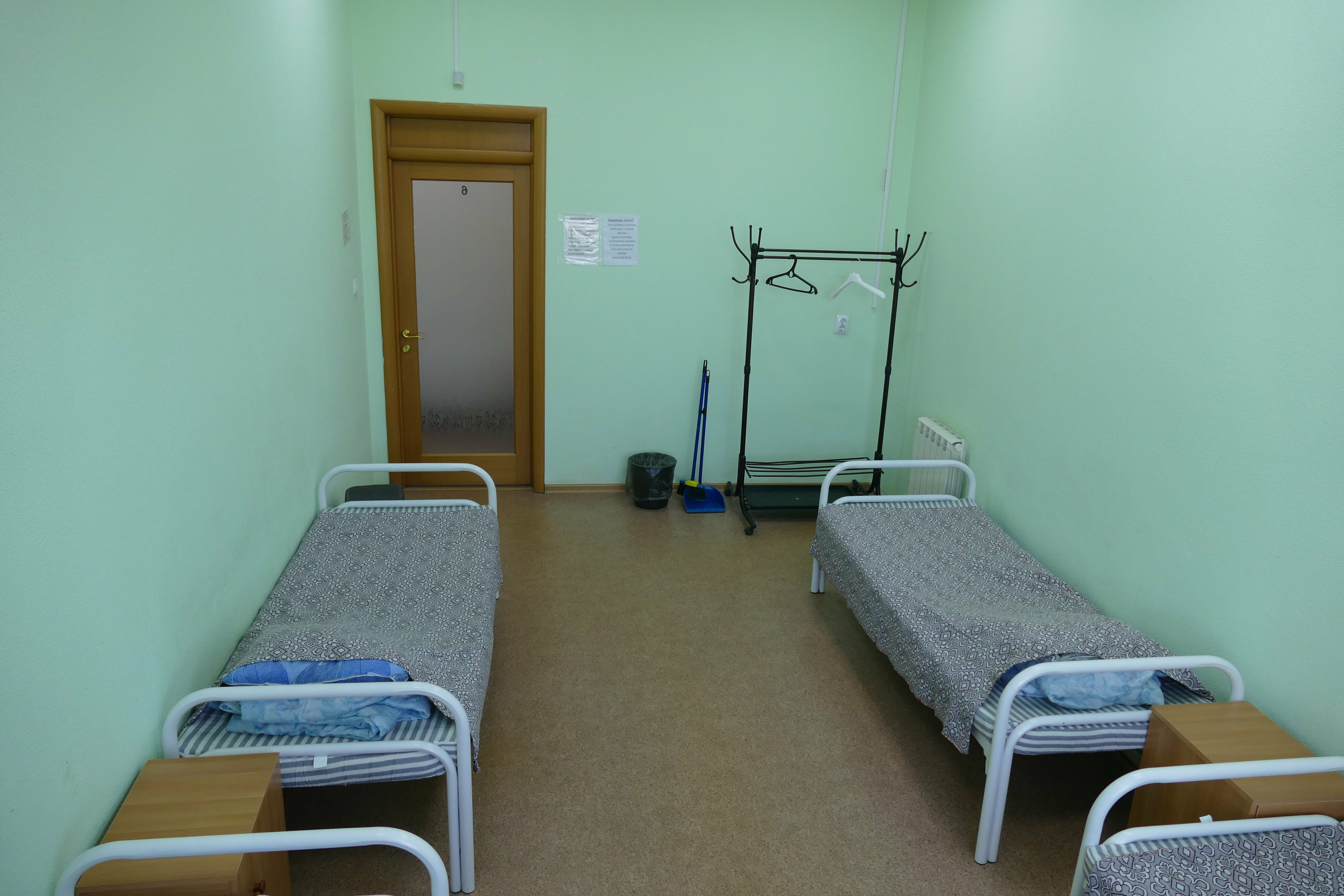 Четырехместный номер с общей ванной комнатой