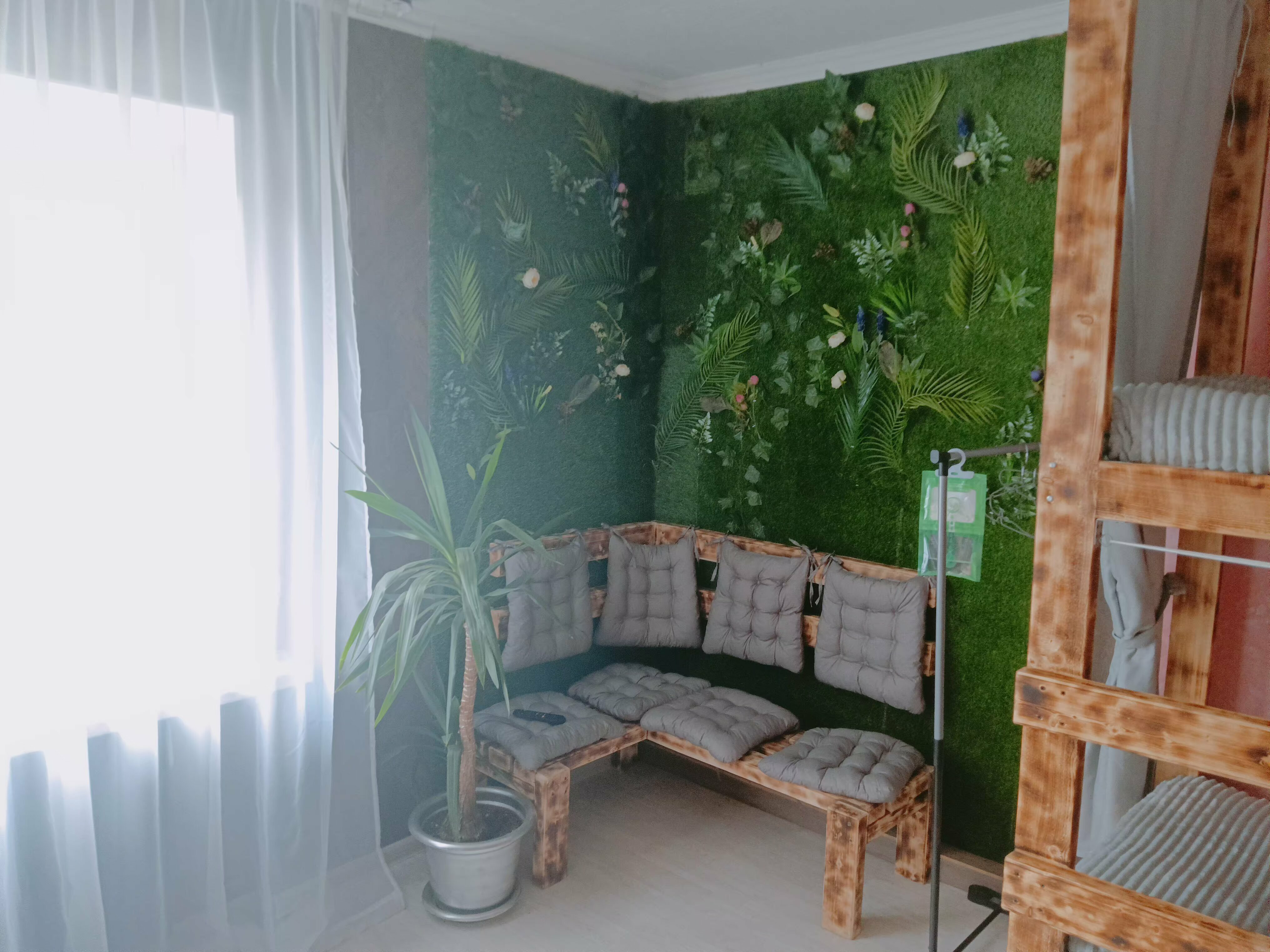 Общий 6-местный номер для мужчин и женщин