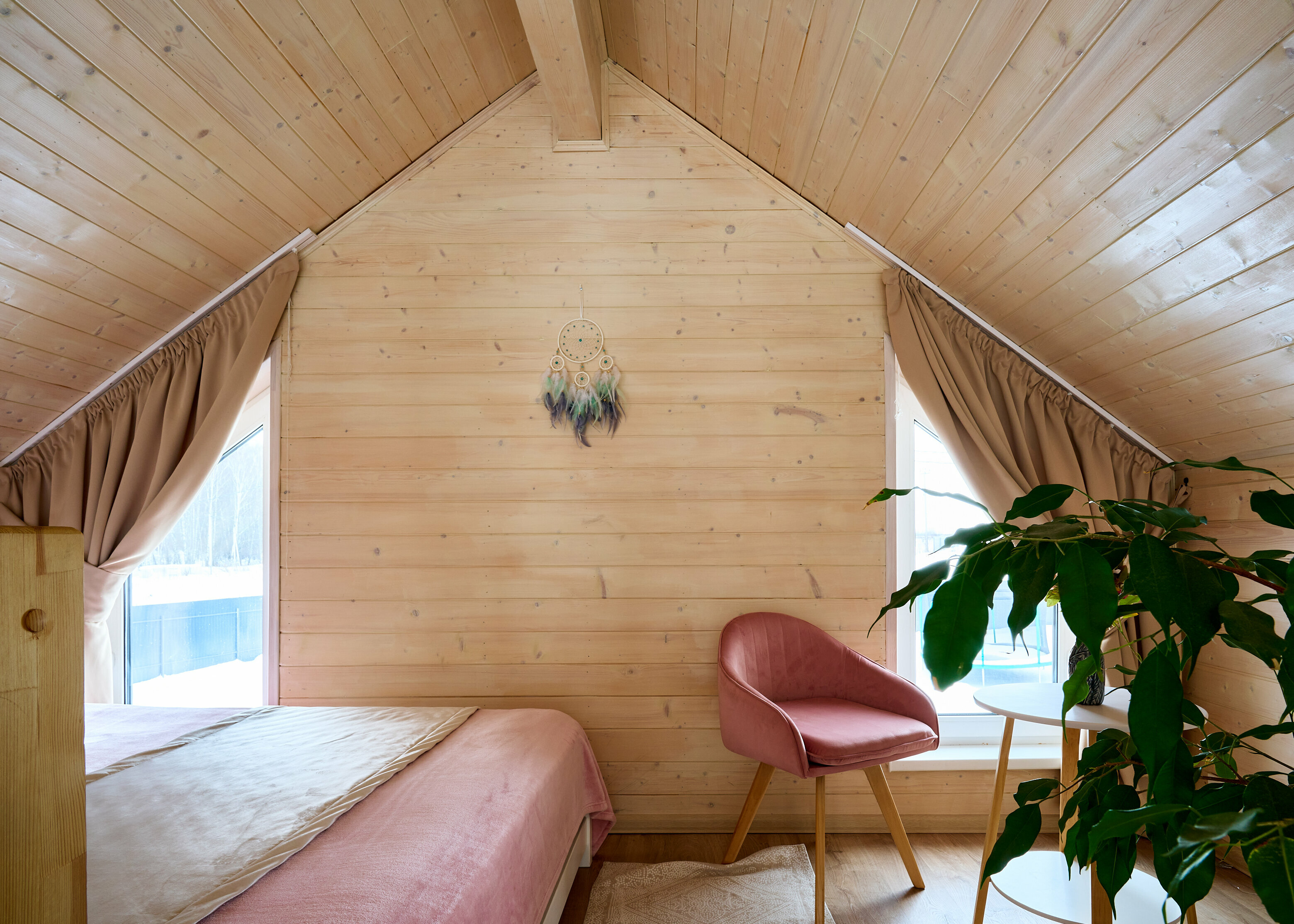 Дом с видом на озеро