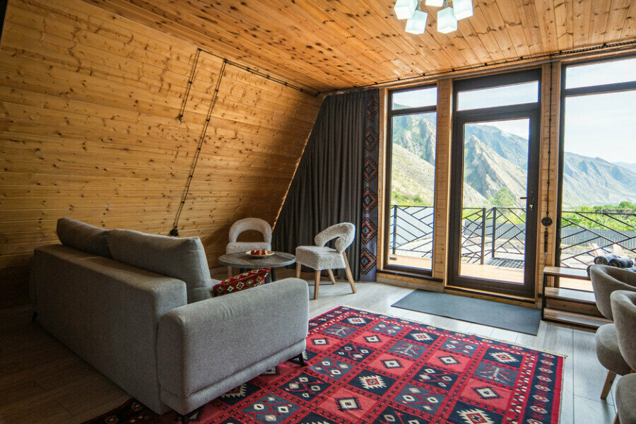 Коттедж с видом на горы