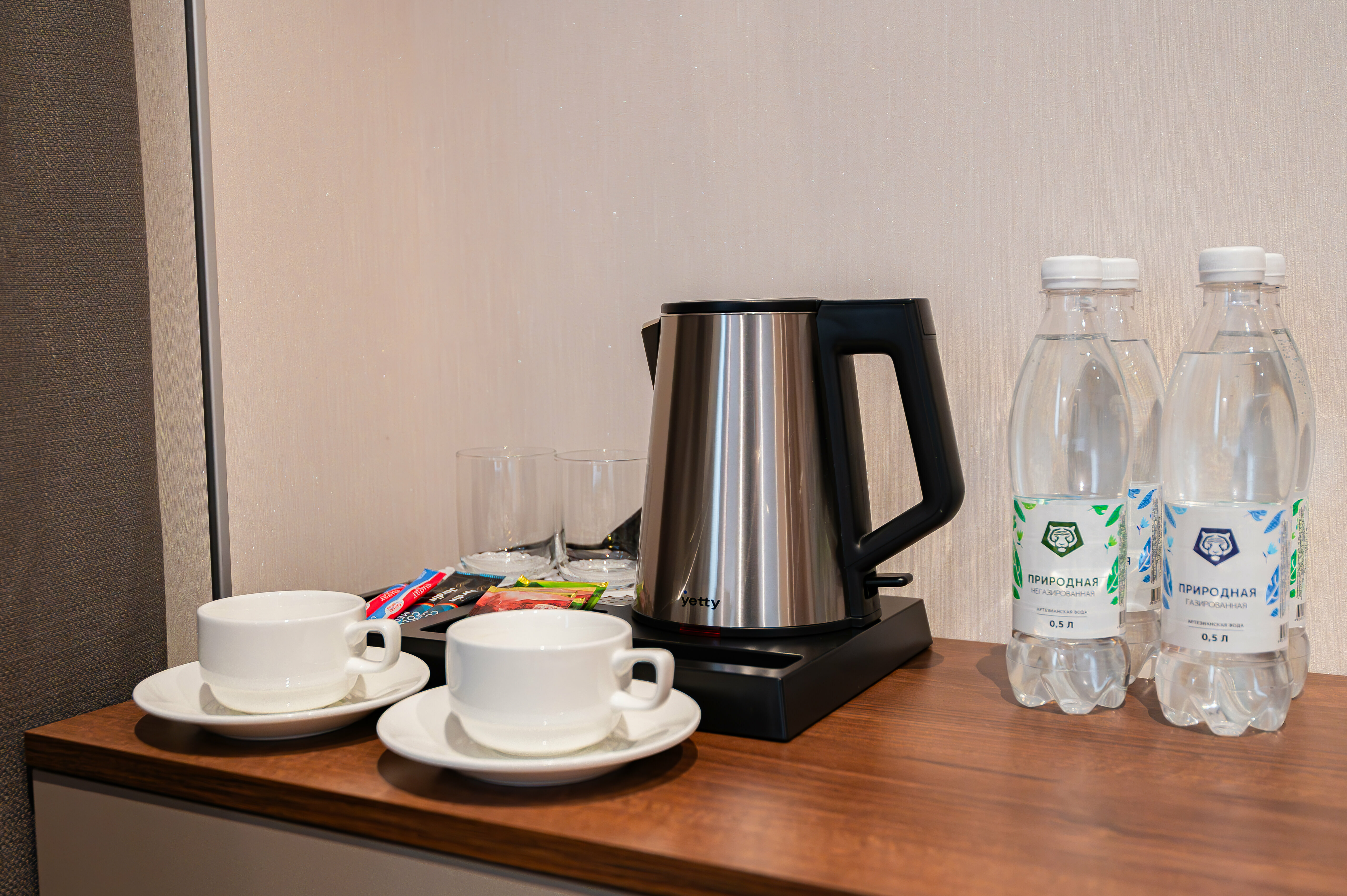 Улучшенный номер с кроватью размера «king-size» или 2 отдельными кроватями