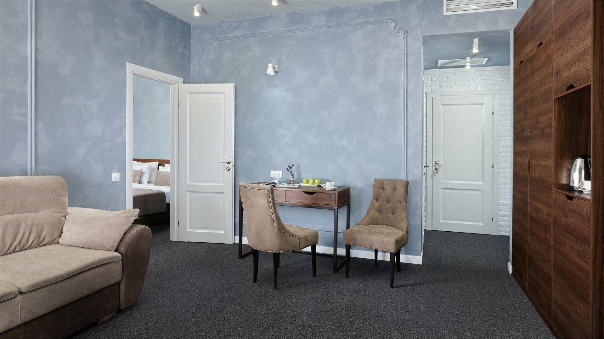 Люкс с балконом