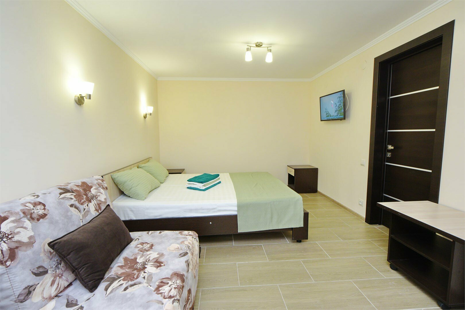 Стандартный трехместный номер ( мансарда )