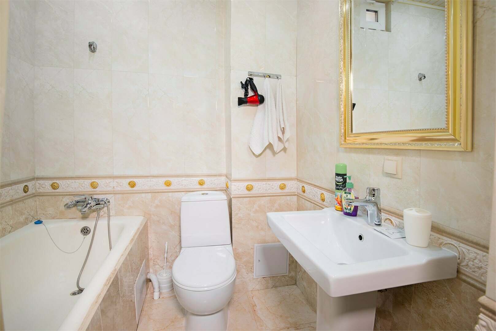 Двухместный  Делюкс с 2 кроватями 301