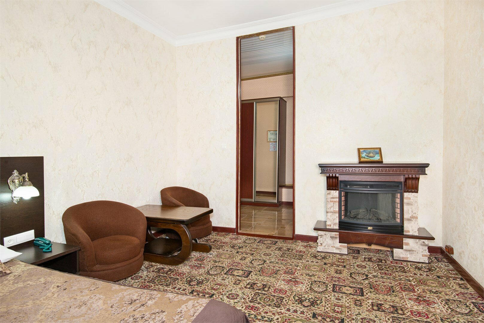 Двухместный номер стандарт с 1 кроватью 201