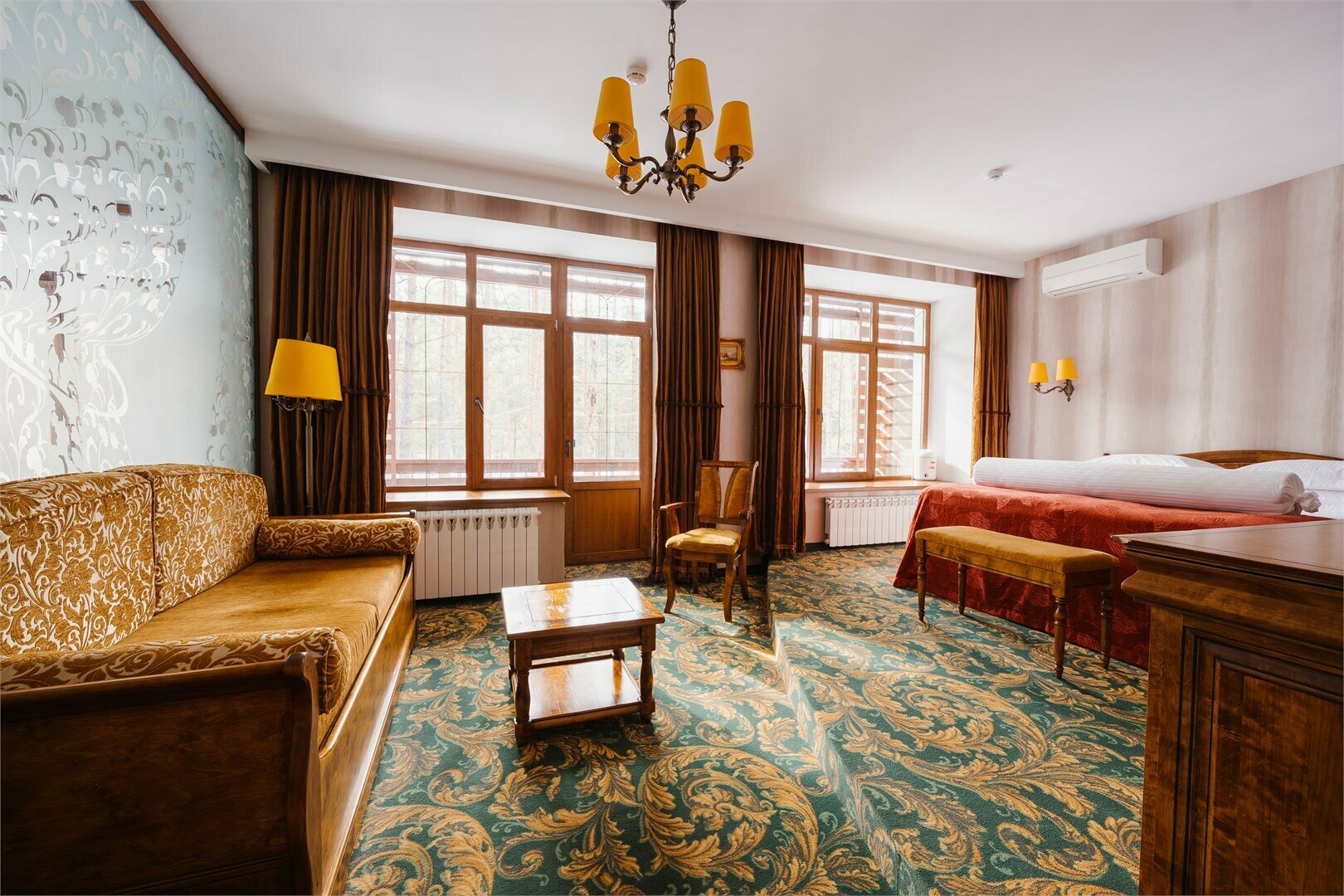 Люкс с джакузи