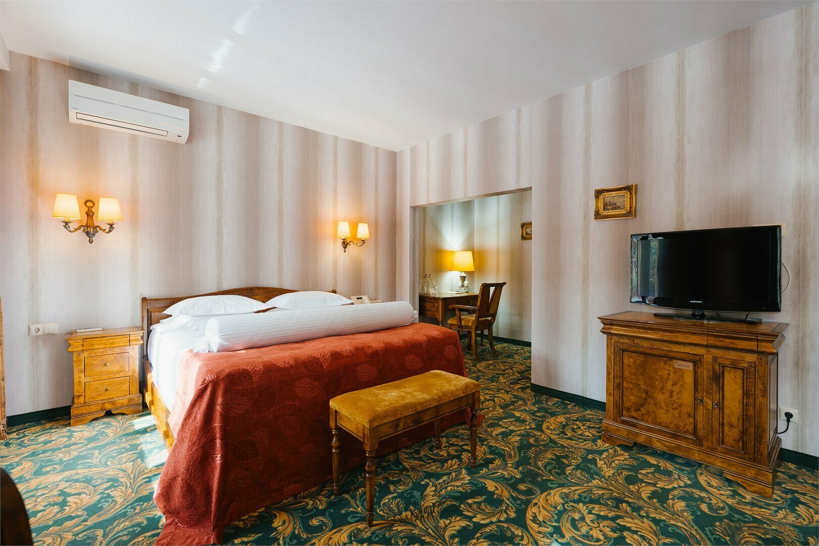 Люкс с джакузи