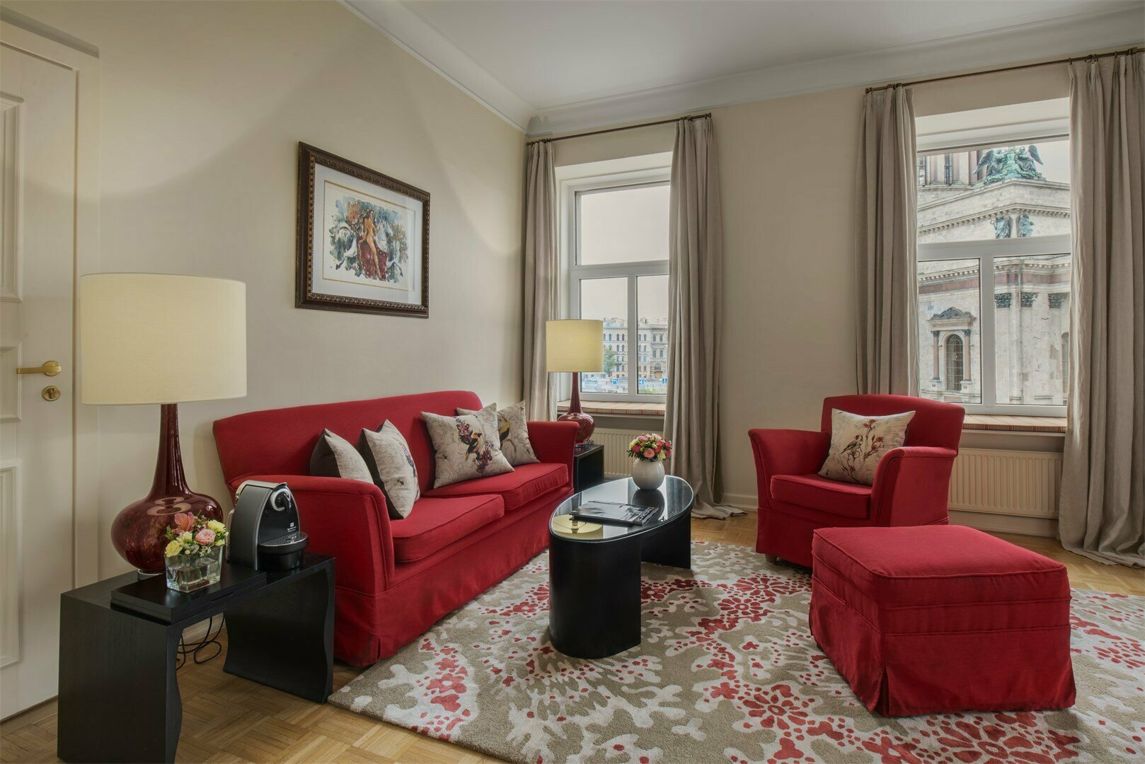 Люкс с видом на собор