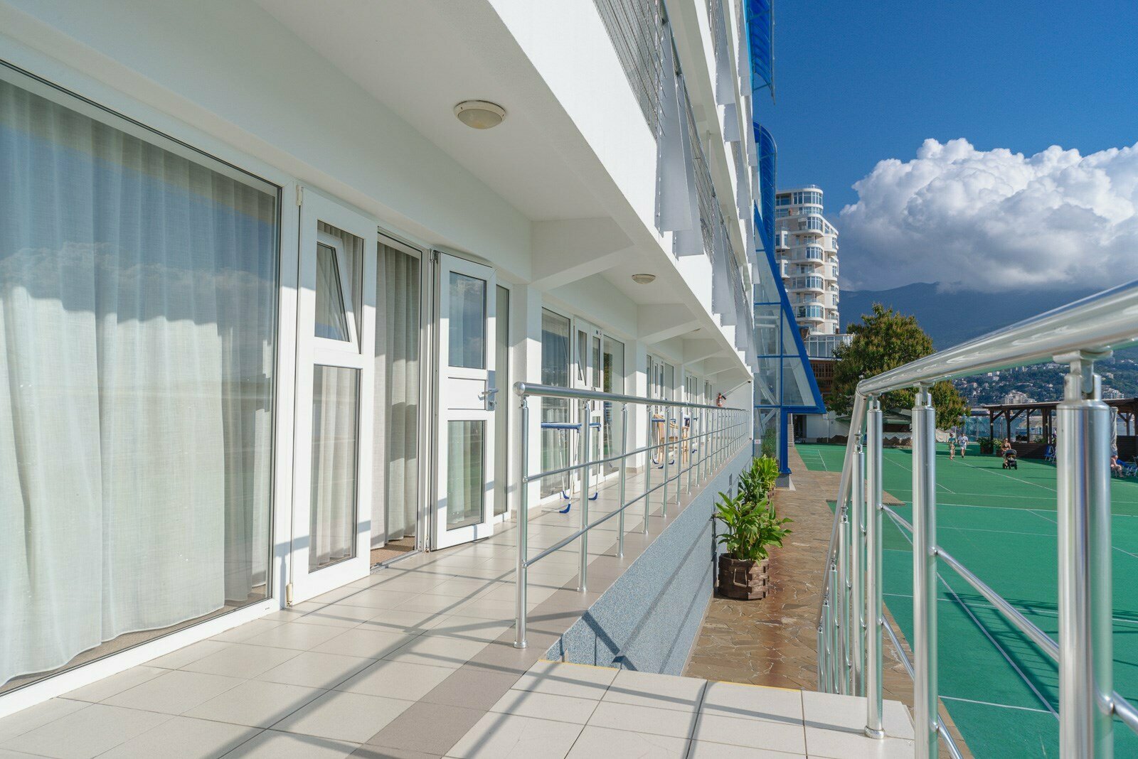 Стандартный с двумя односпальными кроватями