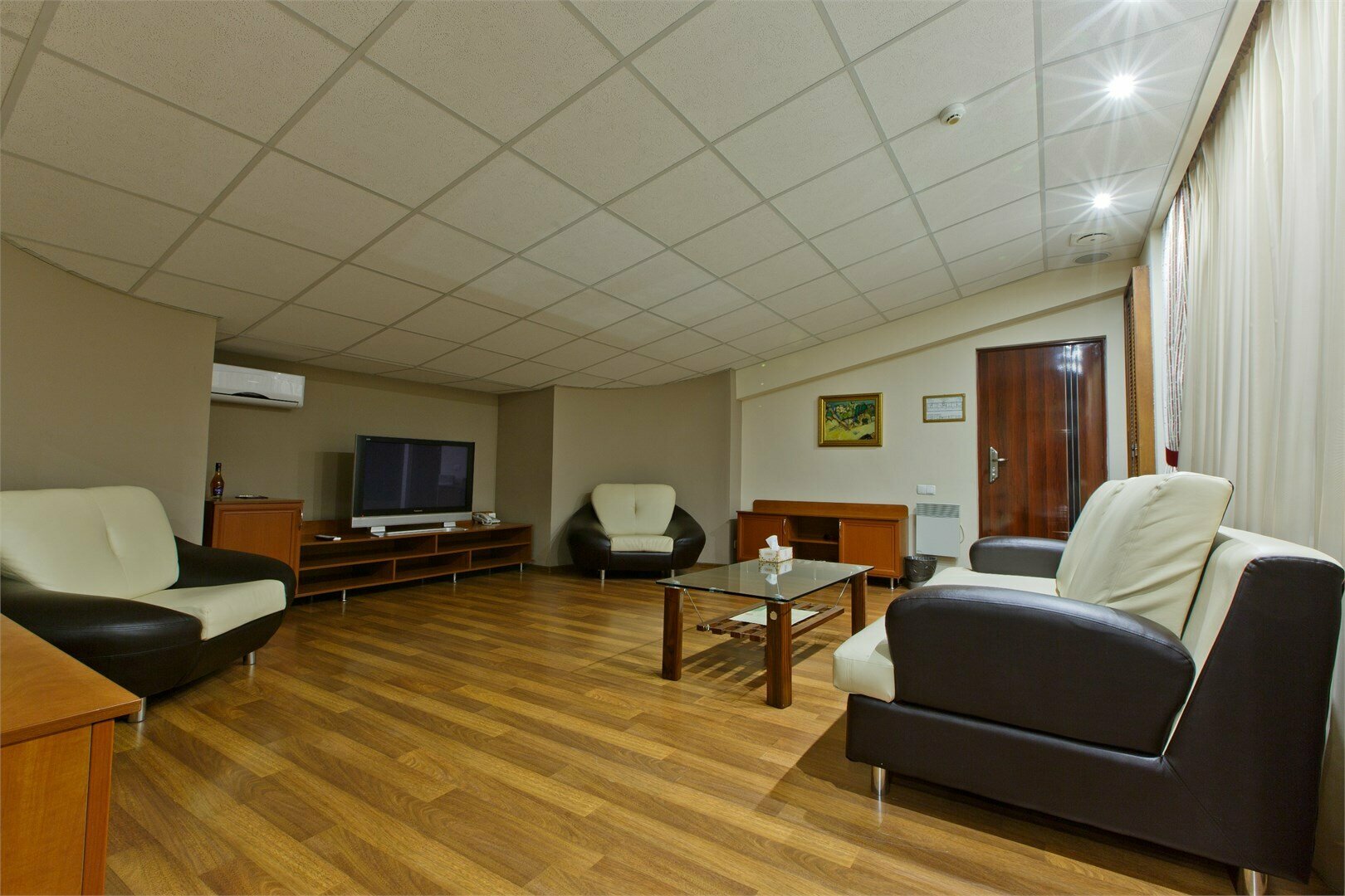 Люкс с кроватью "king-size"