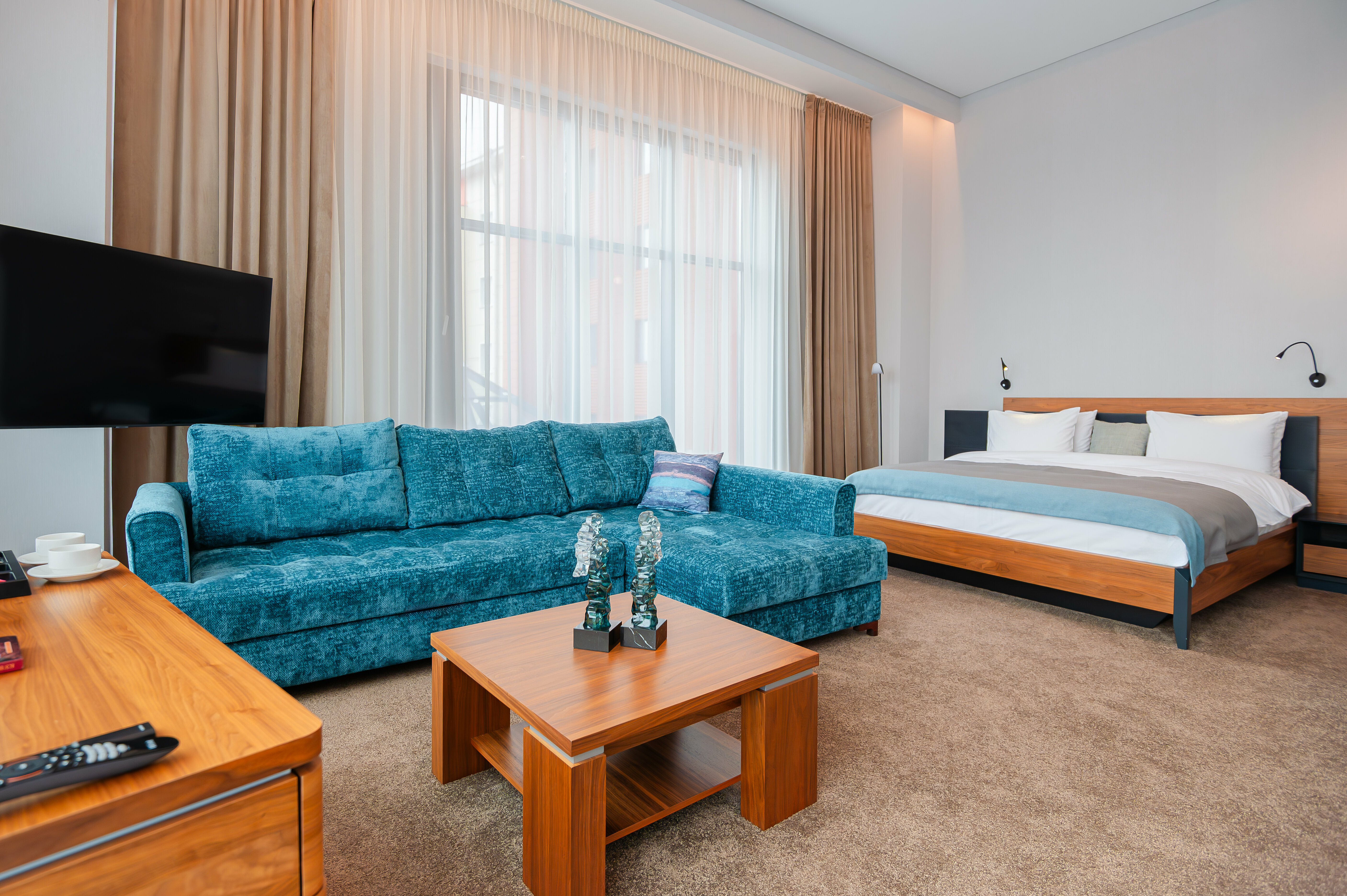 Трехместный номер с видом на город