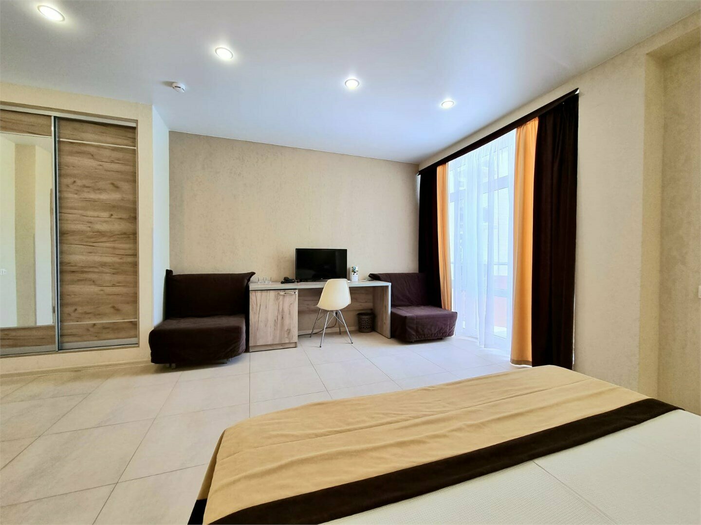 Семейный номер FAMILY (с балконом)