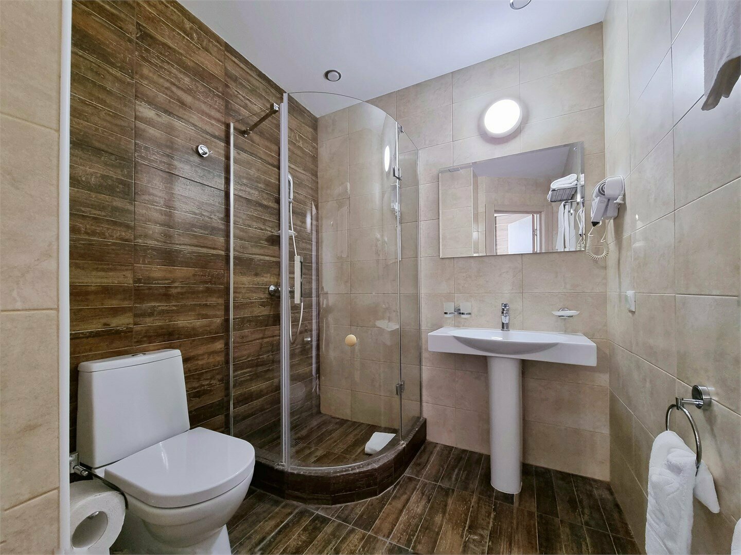 Двухместный Стандарт DBL (с балконом)