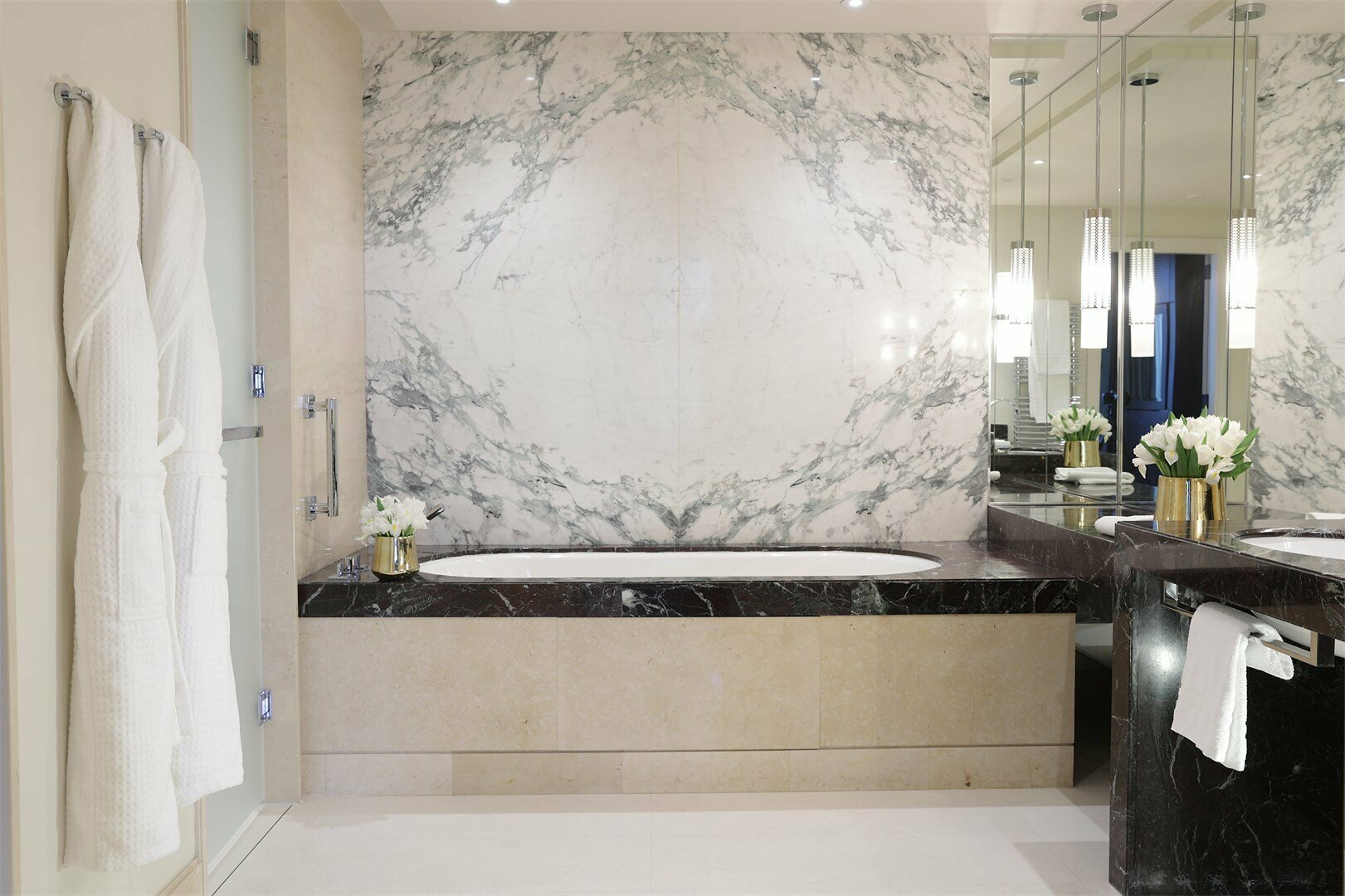 НОМЕР "ГРАНД ПРЕМЬЕР ТВИН"