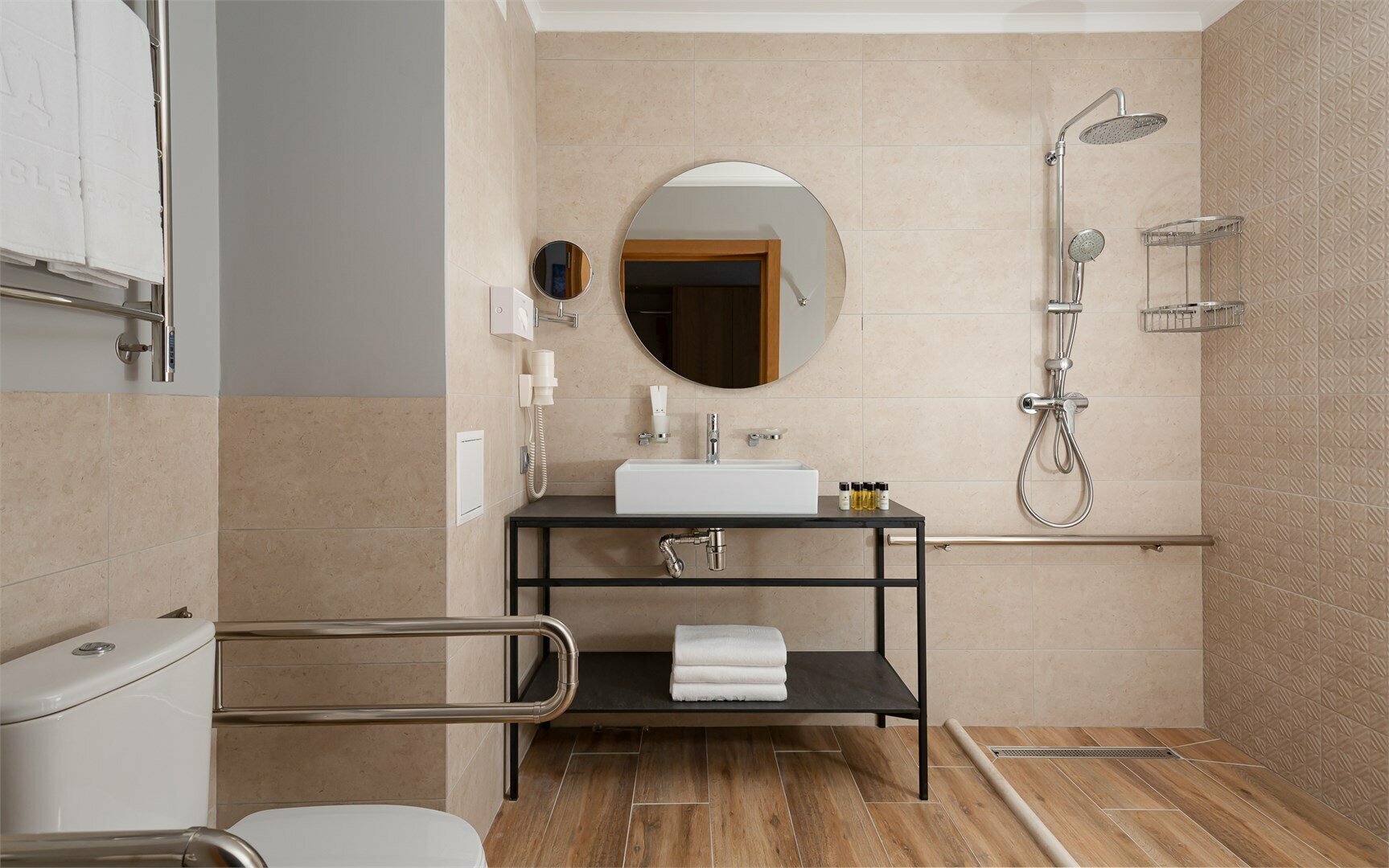 Рассвет Супериор с 2 односпальными кроватями (номер для гостей с ограниченными возможностями)