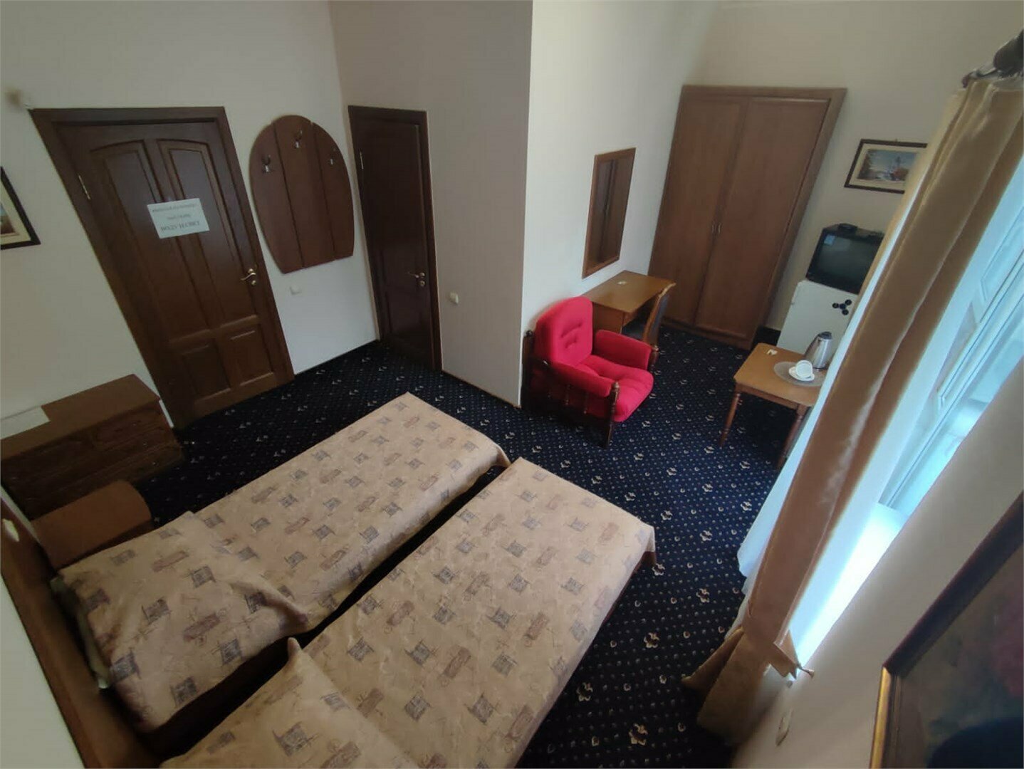 Стандартный двухместный  номер с 2 односпальными  кроватями