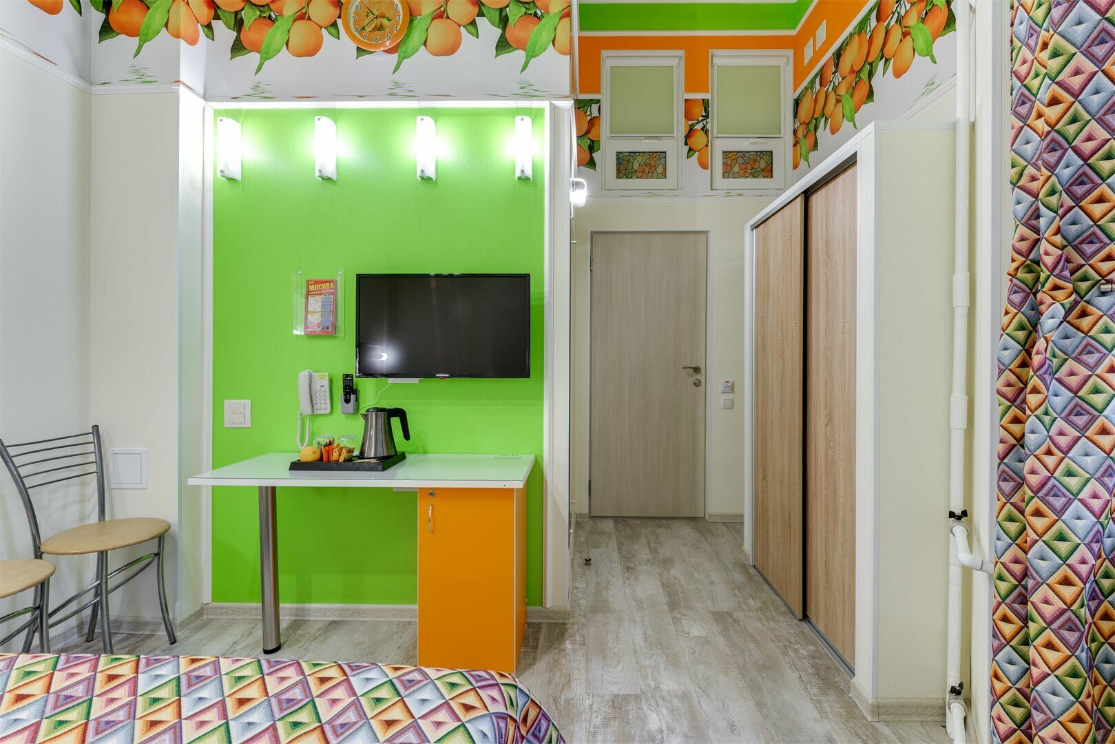 Четырехместный номер с душем