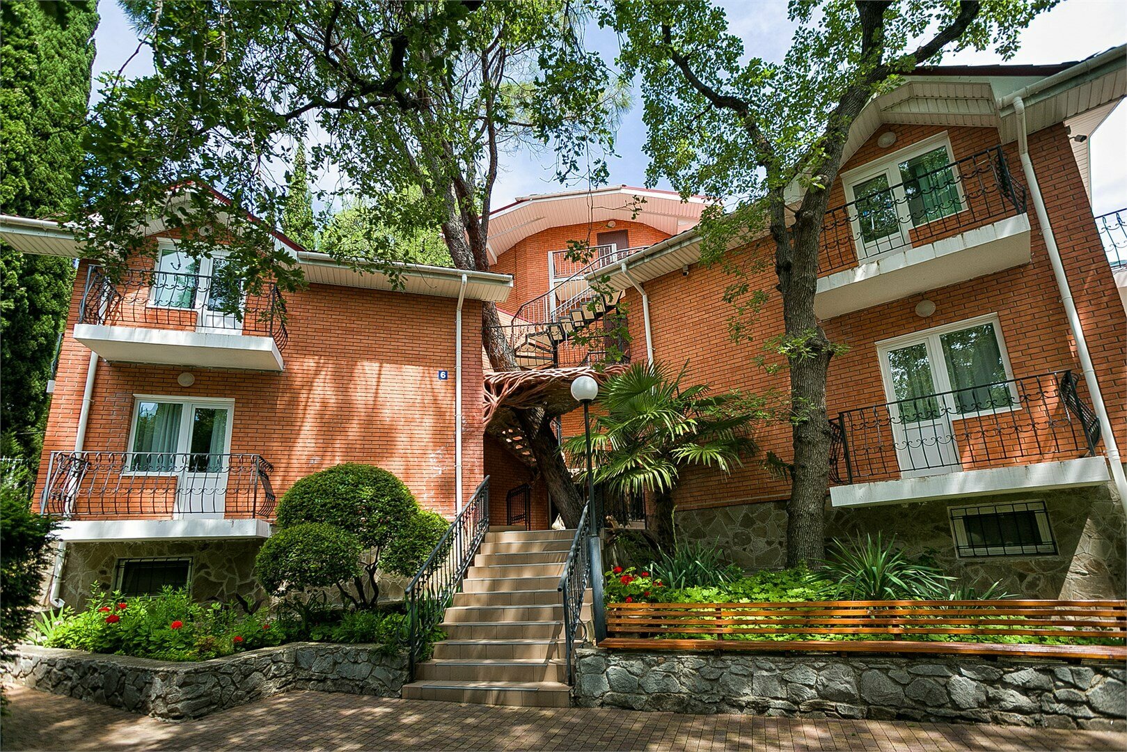 Сюит 2-х комнатный