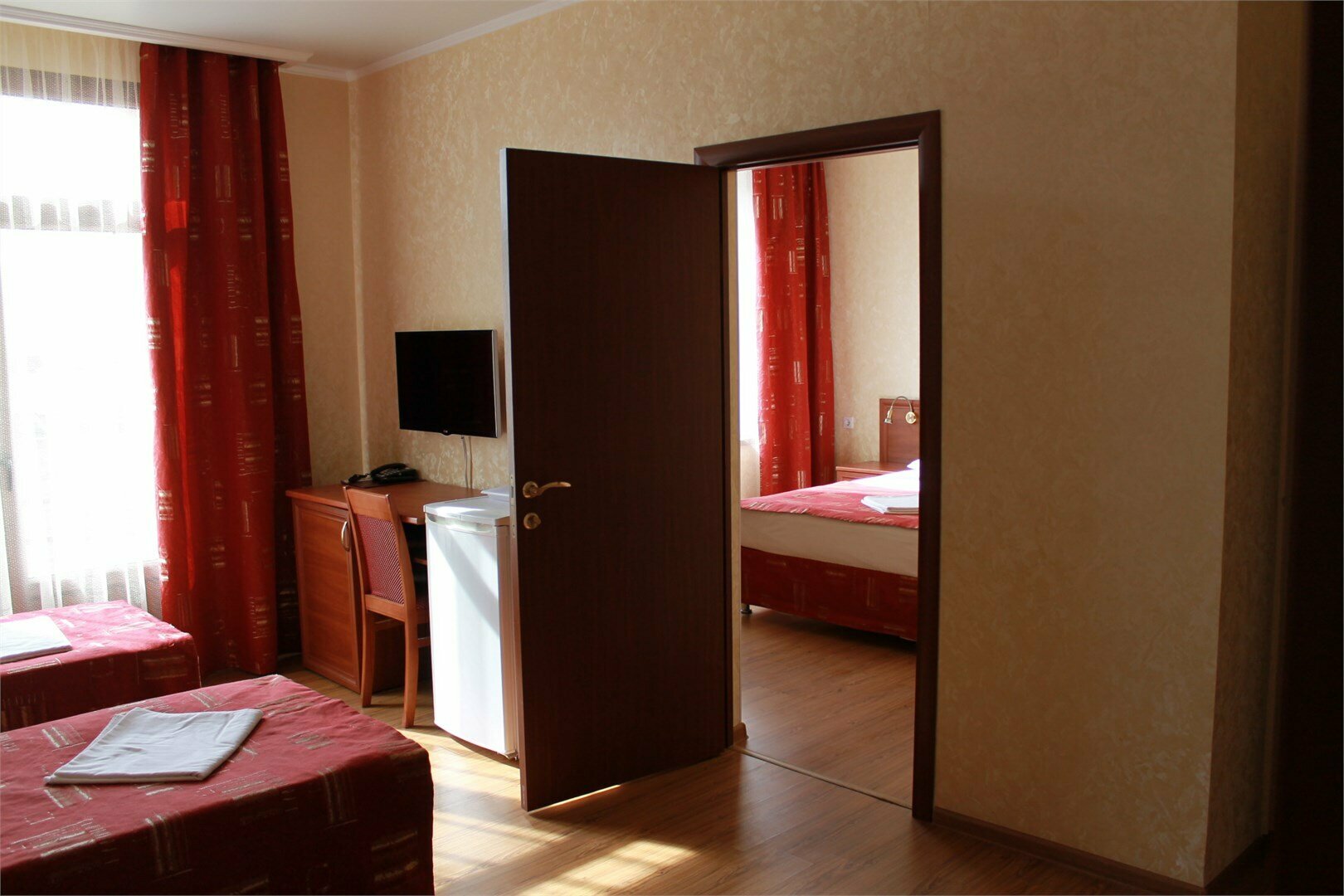 "Семейный" 2-х комнатный, 4-х местный с французским балконом