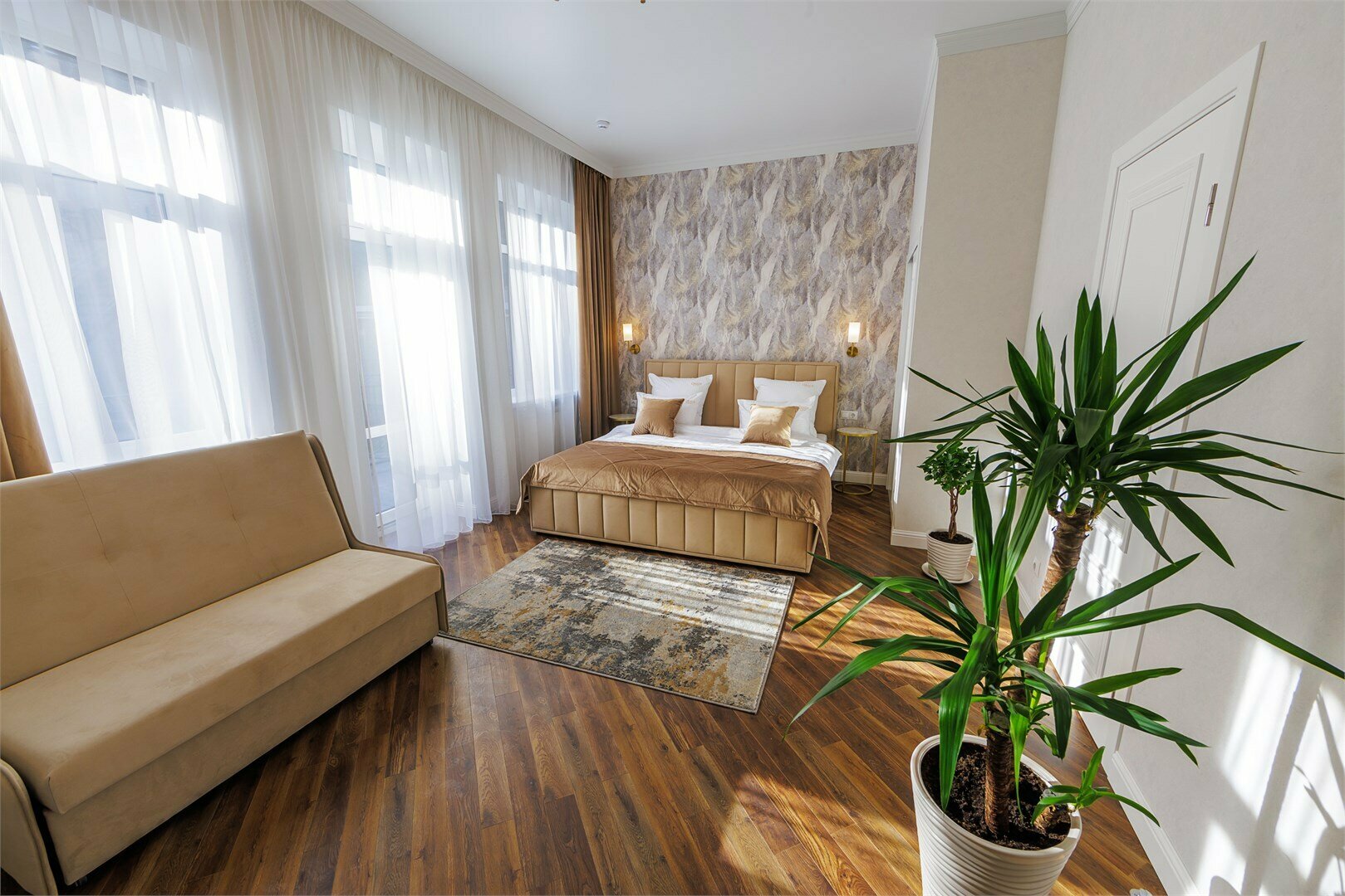 Джуниор с террасой