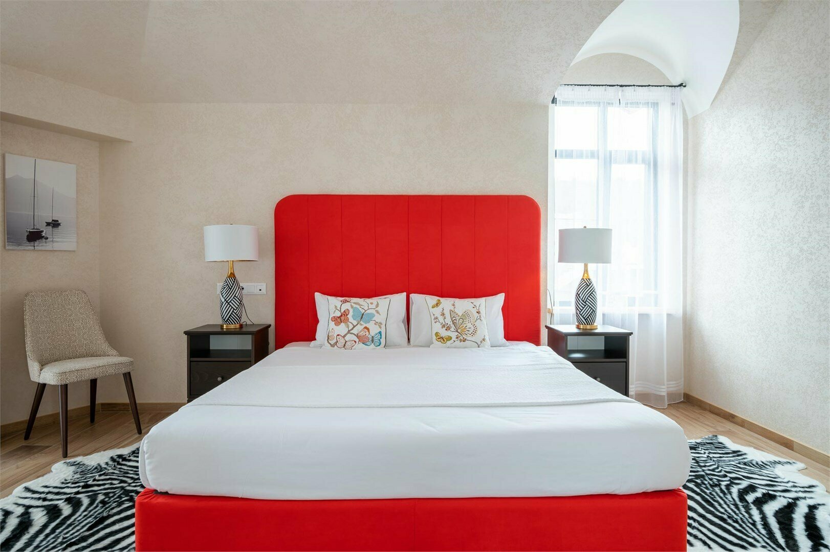 Пино Гри. Комната №9