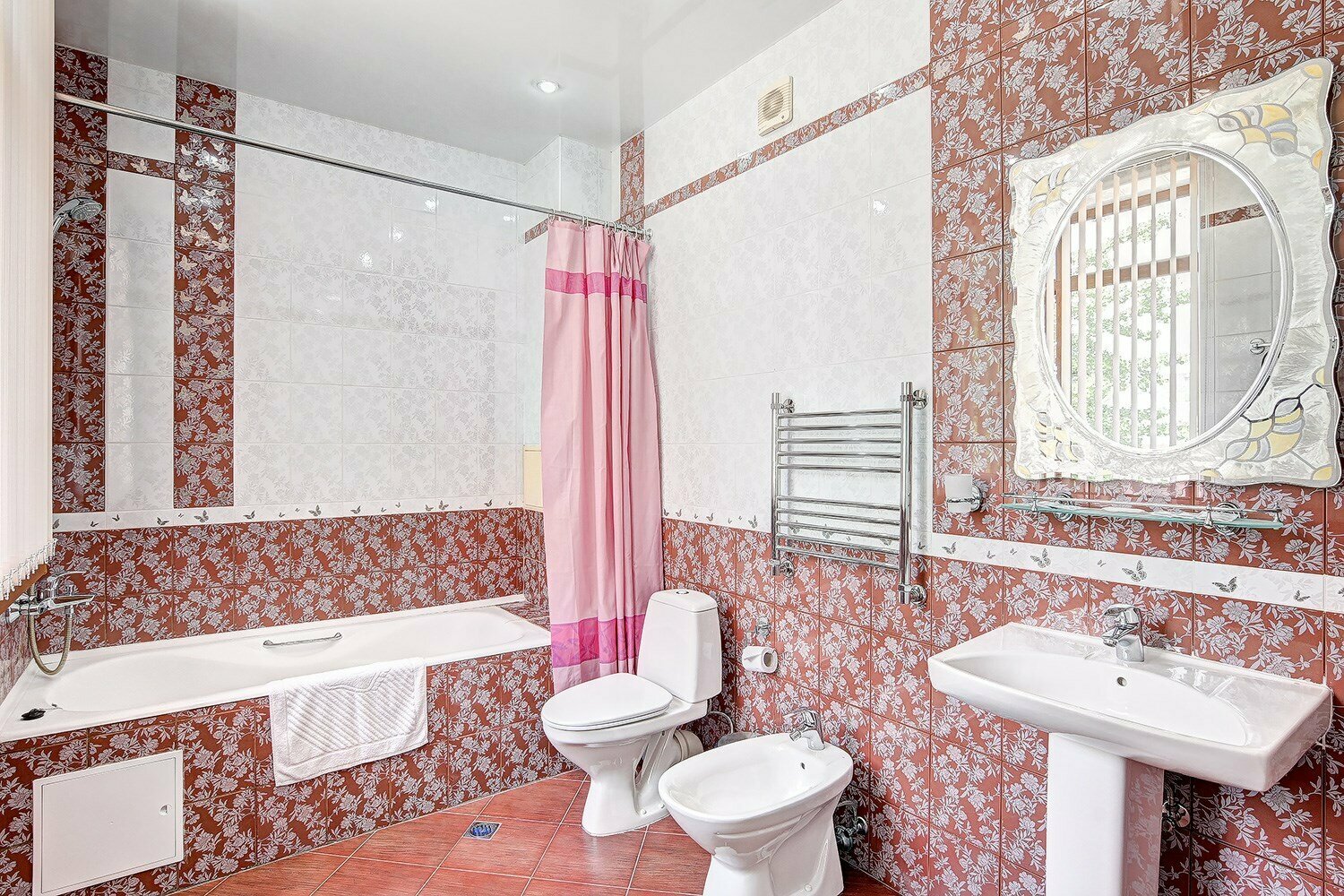 Трехместный стандарт