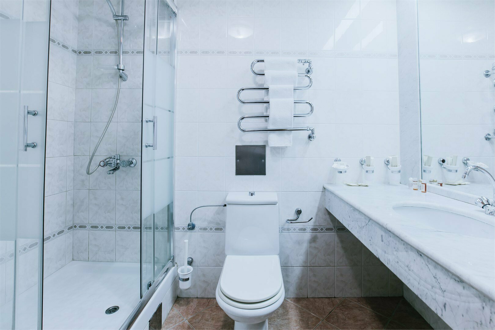 Полулюкс DBL 2-комнатный 2-местный (1 или 2 корпус)