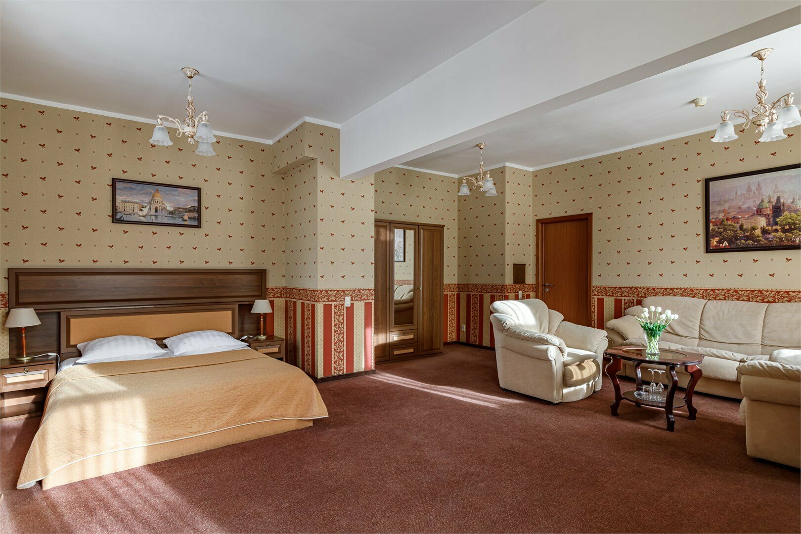 Люкс "Классический" (Двухспальная кровать)