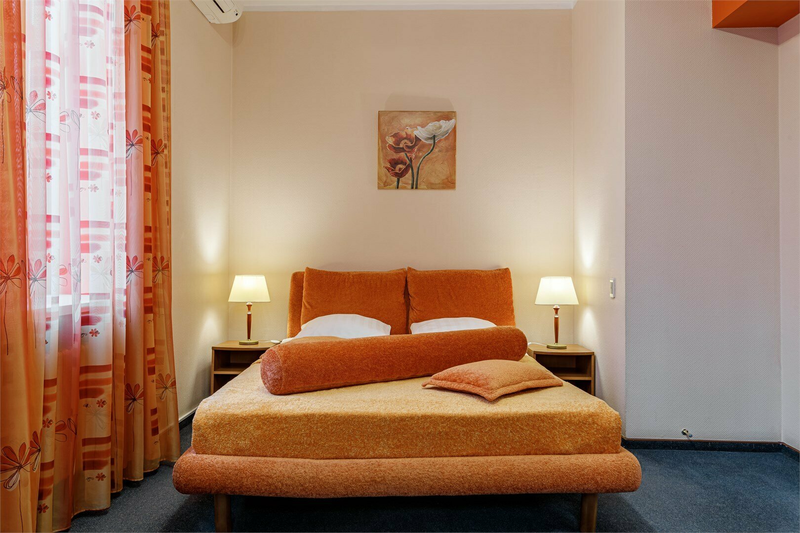 Люкс "Апельсин" (Двухспальная кровать)