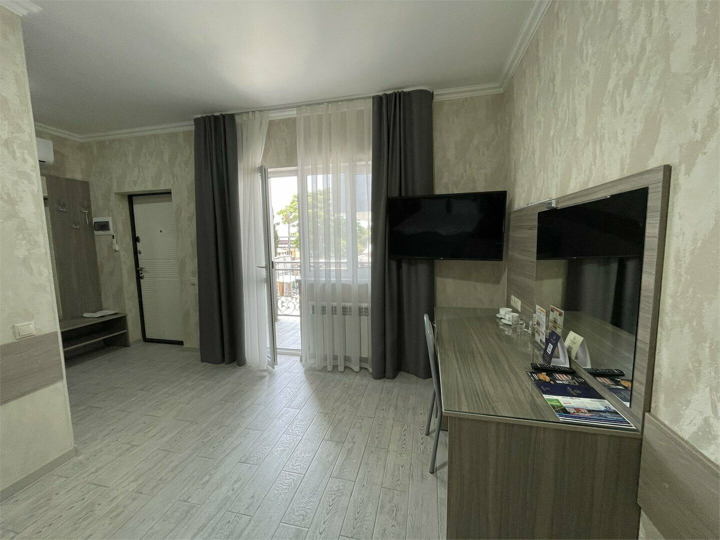 Стандарт с балконом