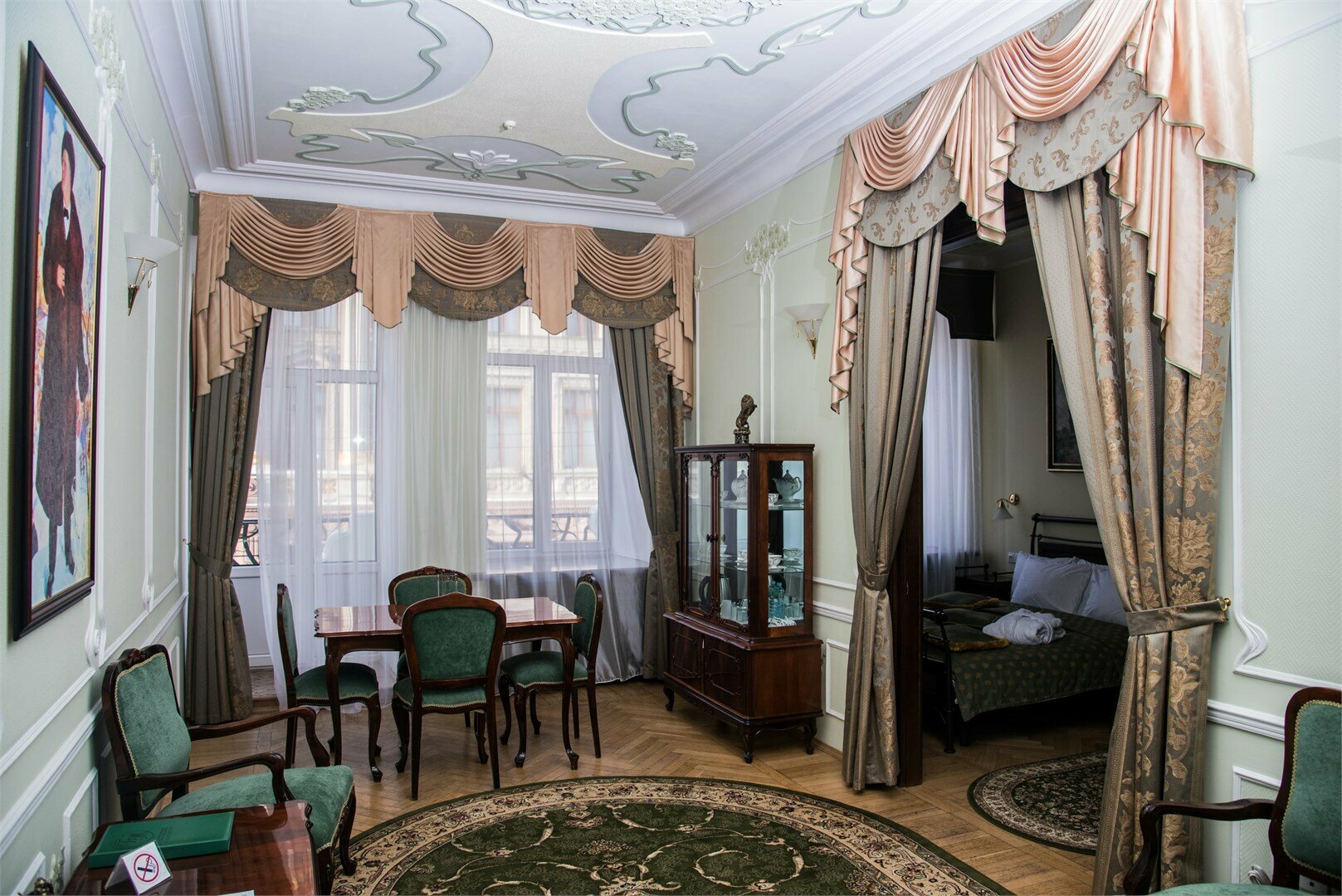 Суперлюкс с кроватью размера "king-size"