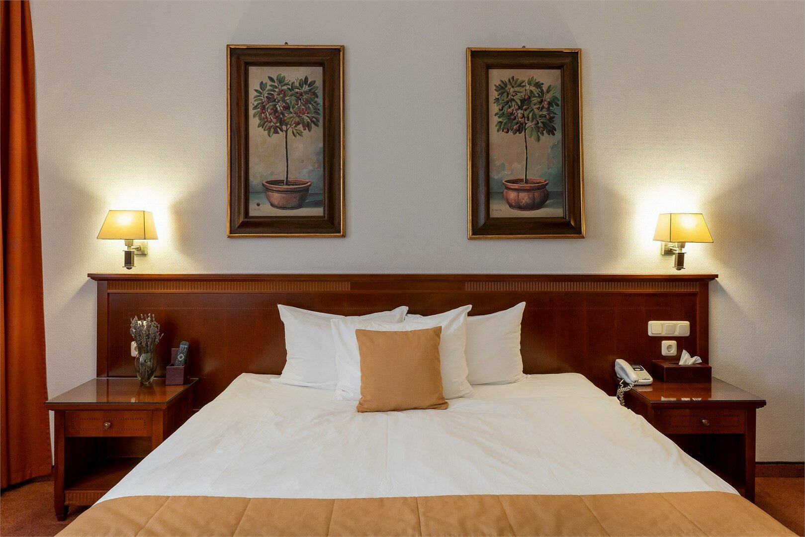 Стандартный номер с кроватью размера «king-size»