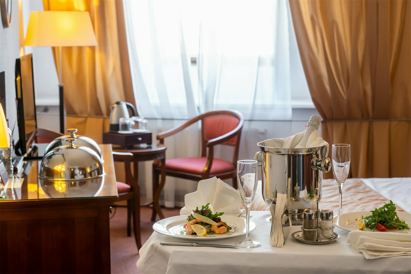 Стандартный номер с кроватью размера «king-size»