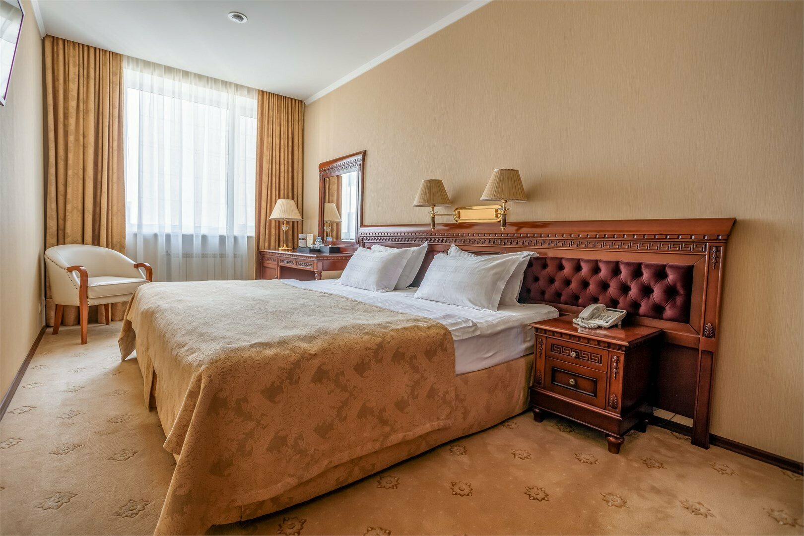 Улучшенный двухместный номер с 1 кроватью