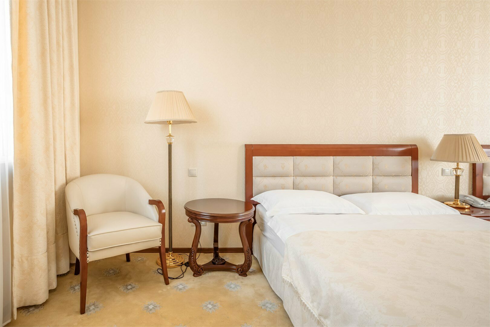 Премиум семейный с двумя двуспальными кроватями