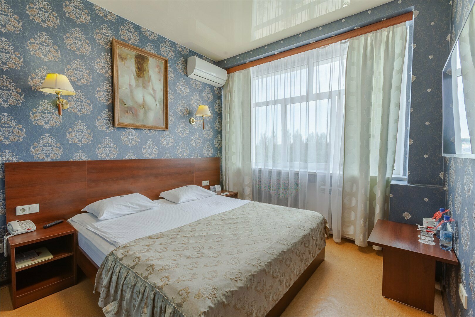 «Стандарт» с двуспальной кроватью