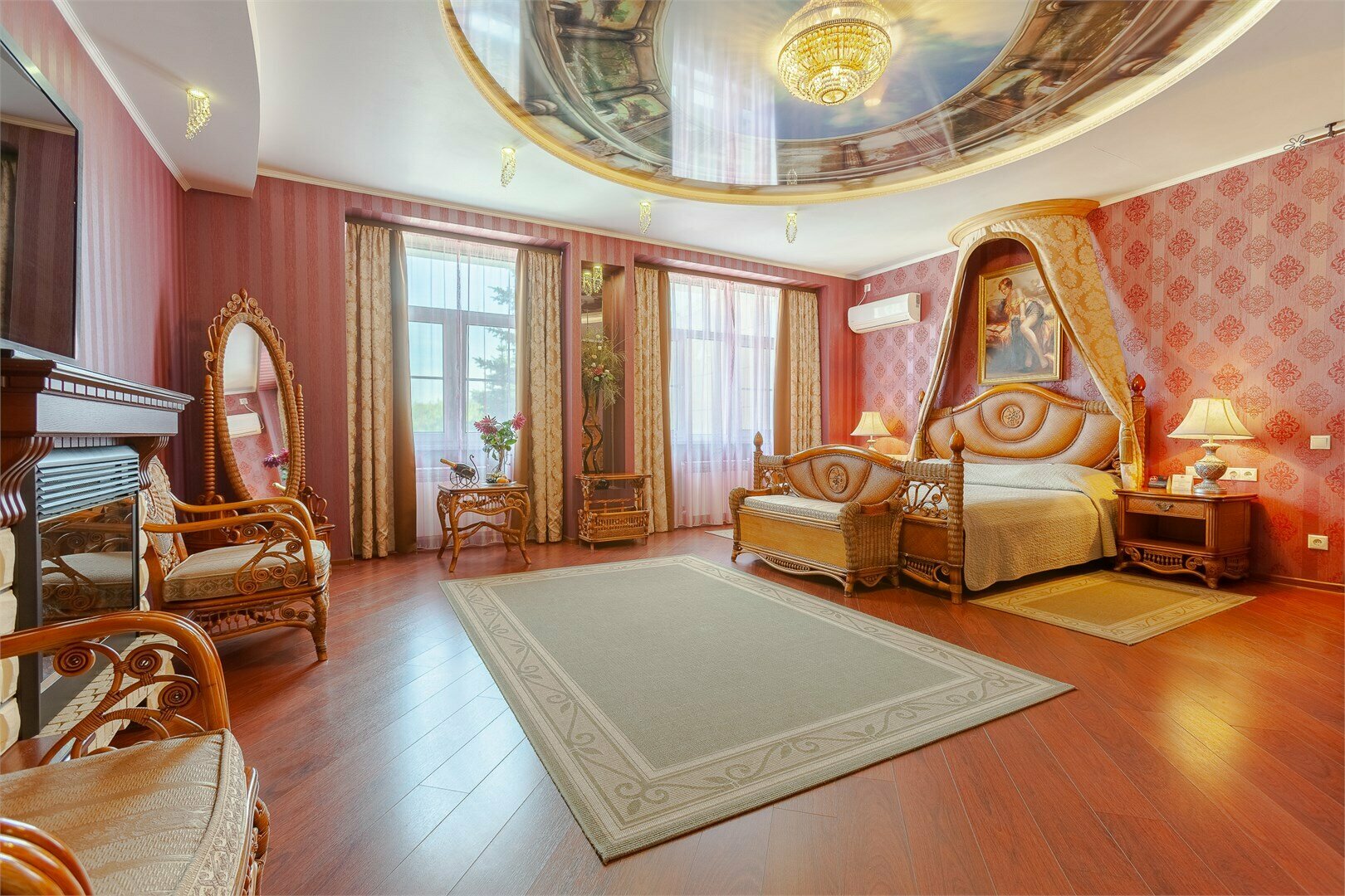 «Люкс Премьерский» c сауной