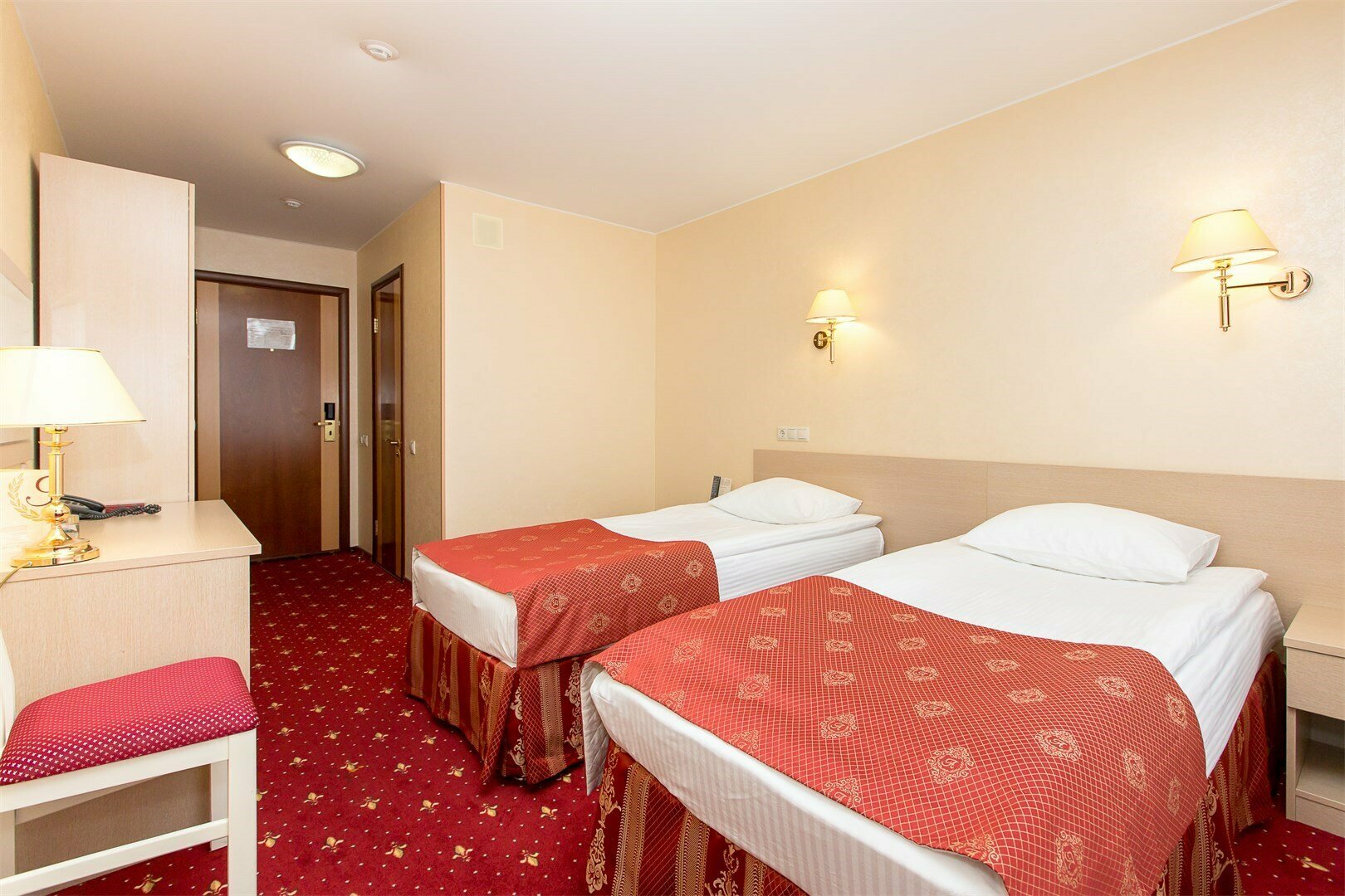 Бизнес двухместный с раздельными кроватями