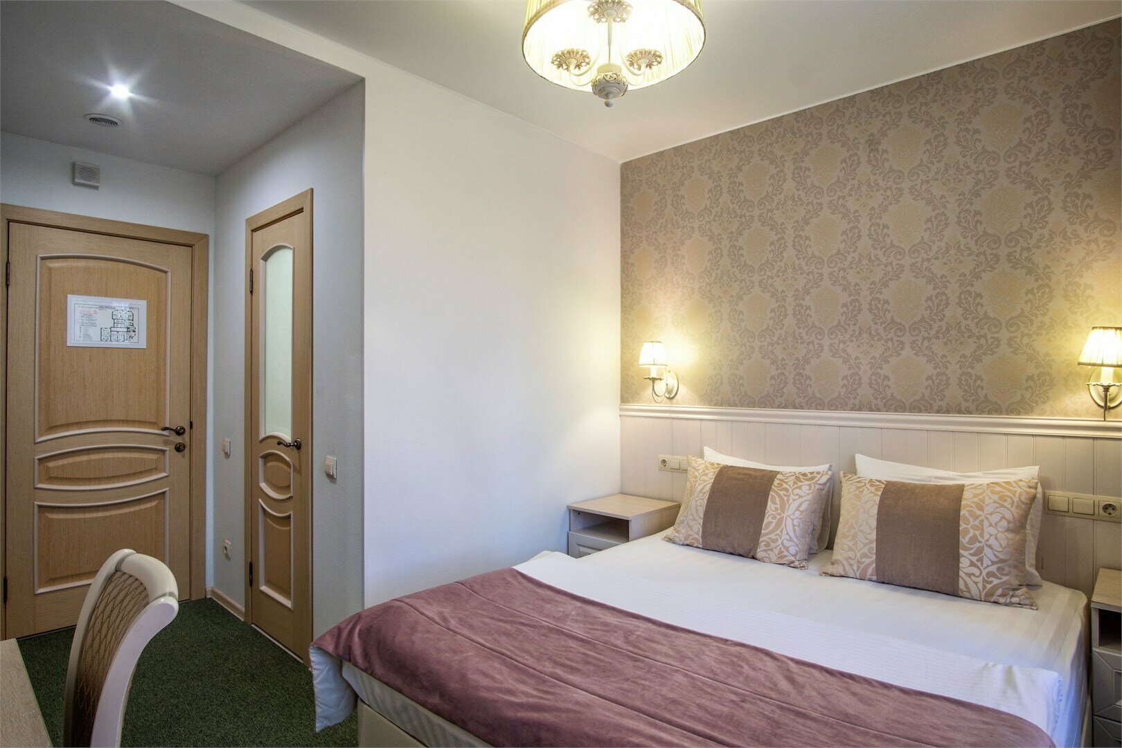 ДВУХМЕСТНЫЙ "СТАНДАРТ" С ДВУСПАЛЬНОЙ КРОВАТЬЮ