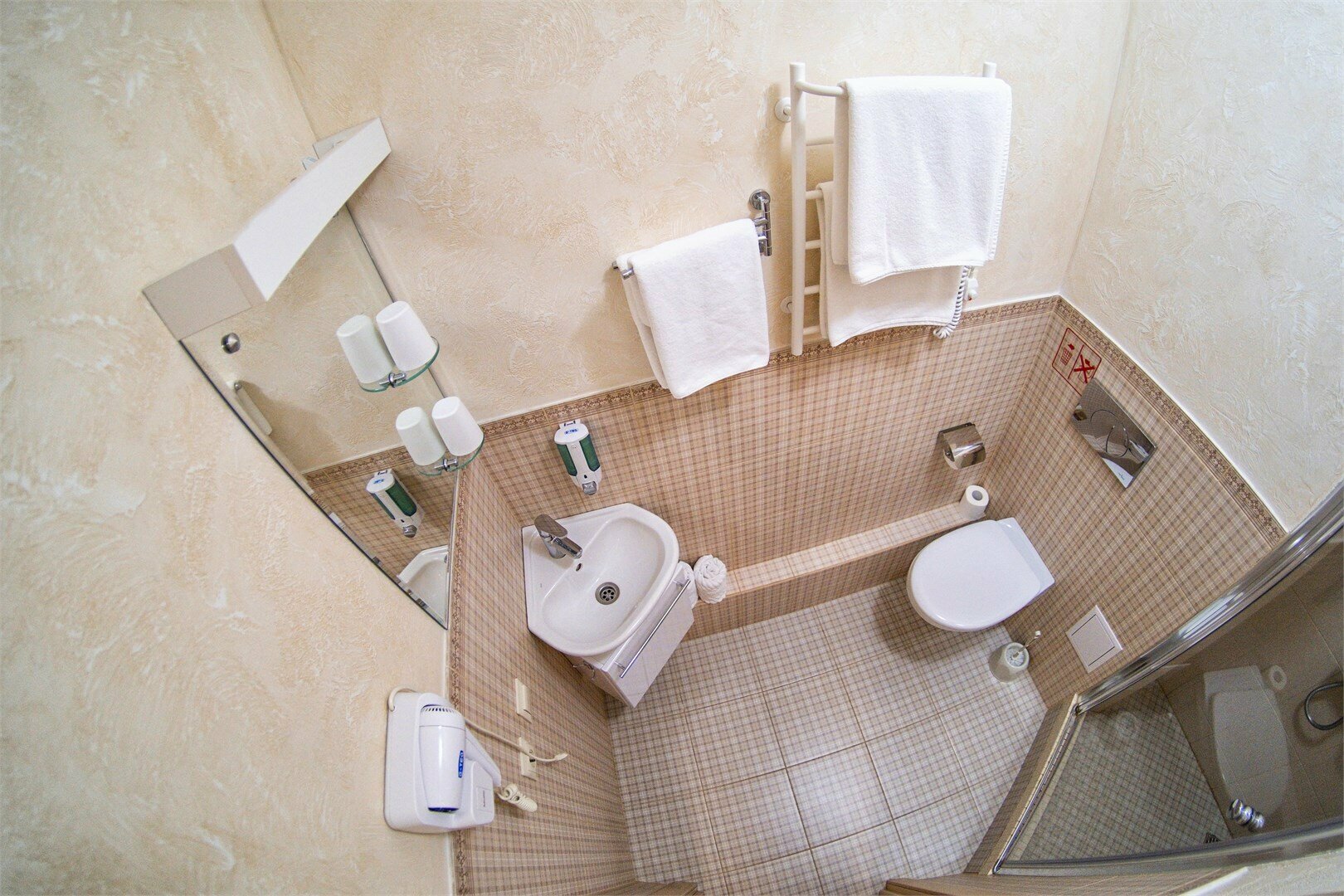 ДВУХМЕСТНЫЙ "КОМФОРТ" С ДВУСПАЛЬНОЙ КРОВАТЬЮ