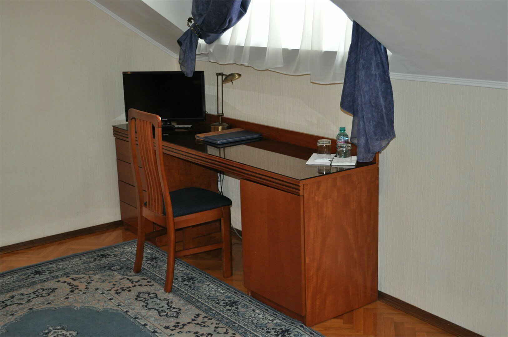 Мансардный номер