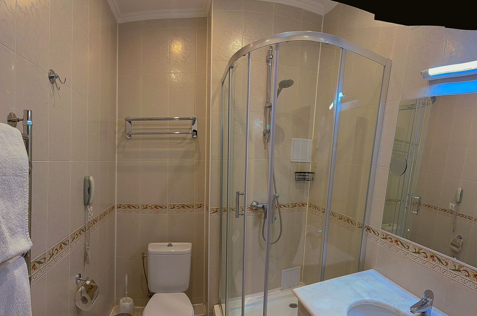 Большой семейный номер