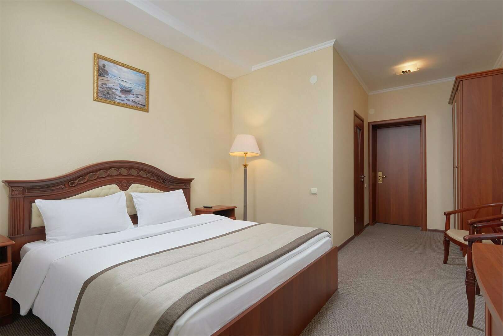 Стандарт двухместный (двуспальная кровать)