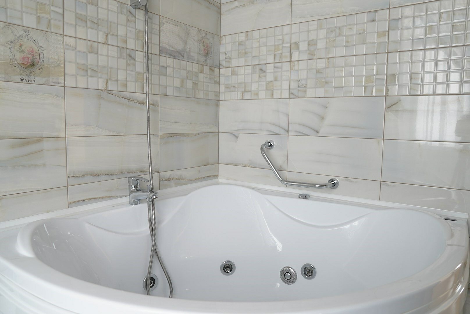 АПАРТАМЕНТ