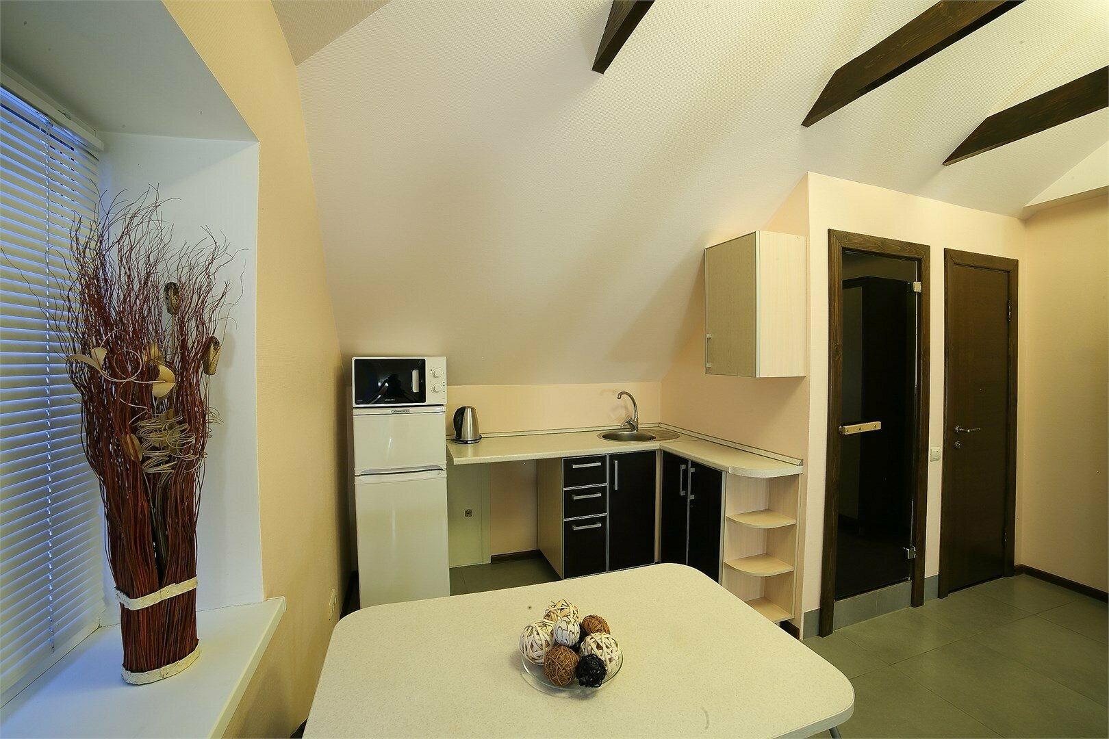 стандартный двухместный номер с двумя раздельными кроватями