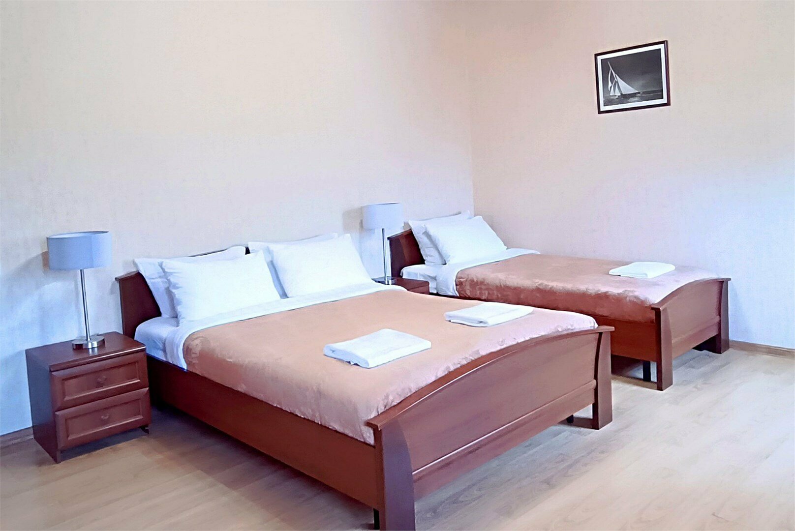 Трехместный номер "Комфорт" (мансарда 4 этаж)